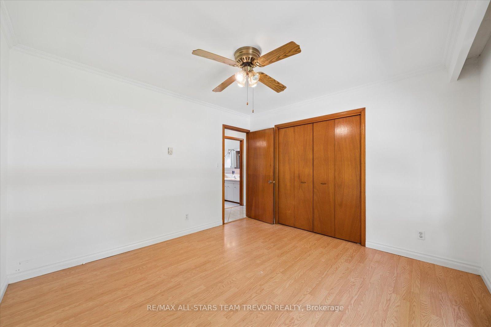 Photo 16 of 18 Garrett Drive, Georgina, Sutton & Jackson's Point — HOMEH