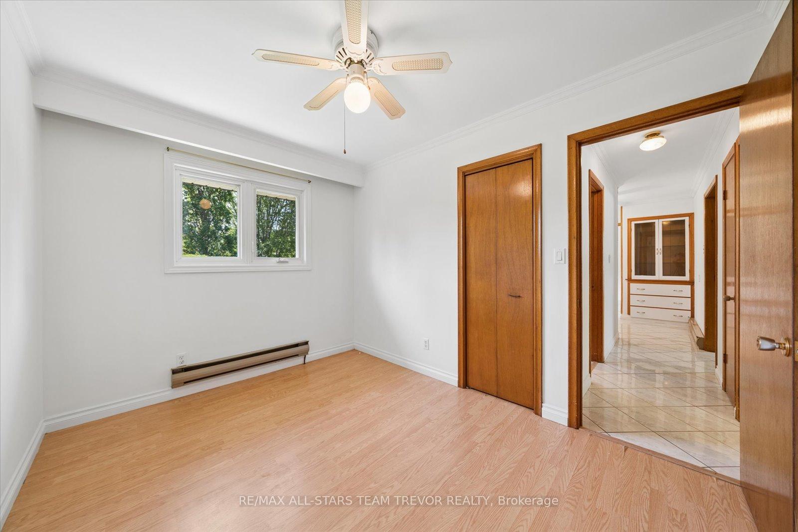 Photo 19 of 18 Garrett Drive, Georgina, Sutton & Jackson's Point — HOMEH