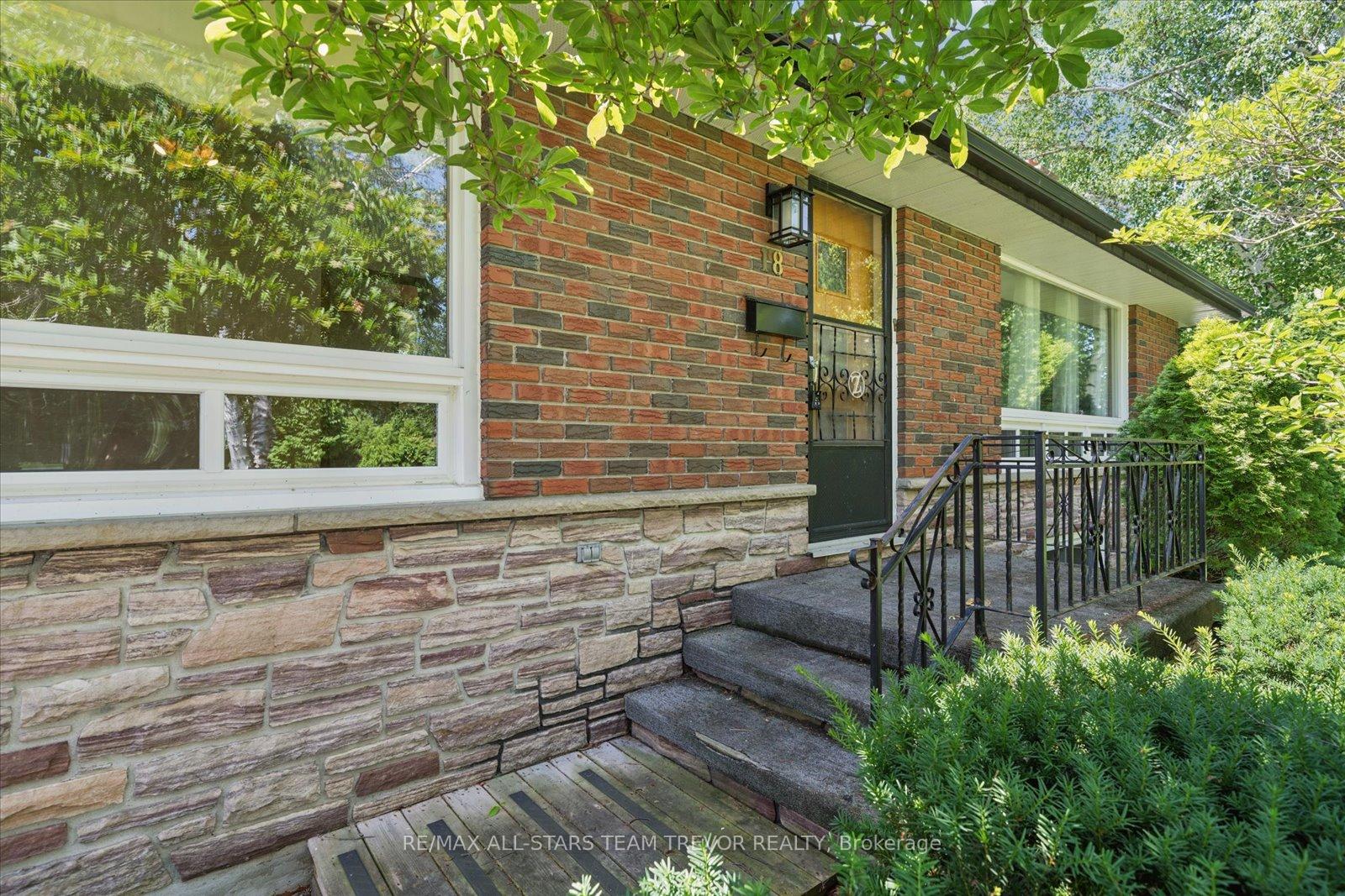 Photo 32 of 18 Garrett Drive, Georgina, Sutton & Jackson's Point — HOMEH