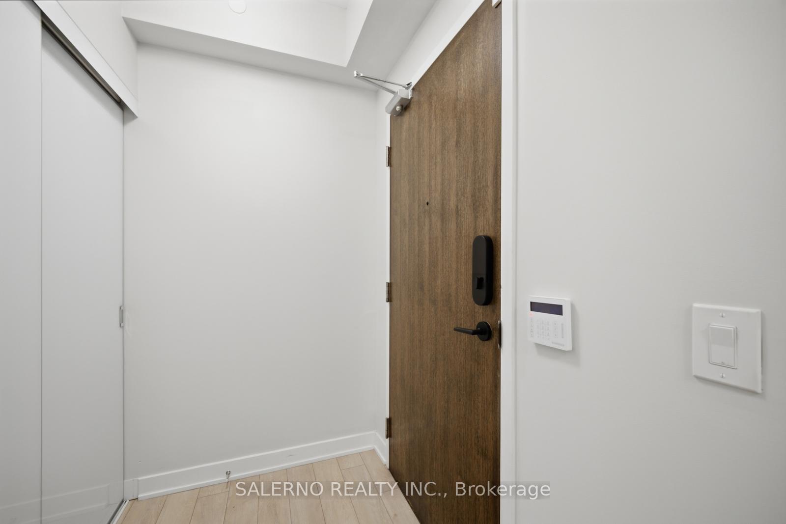 Photo 11 of Unit 219, 100 Eagle Rock Way, Vaughan, Rural Vaughan — HOMEH