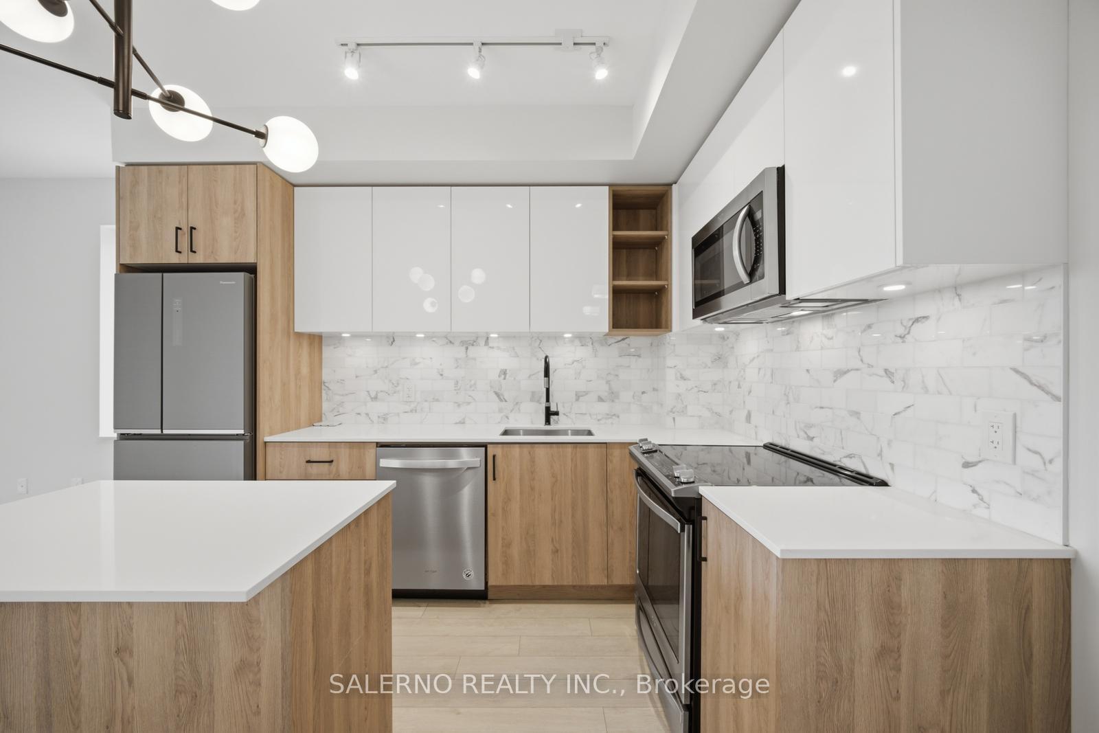 Photo 14 of Unit 219, 100 Eagle Rock Way, Vaughan, Rural Vaughan — HOMEH