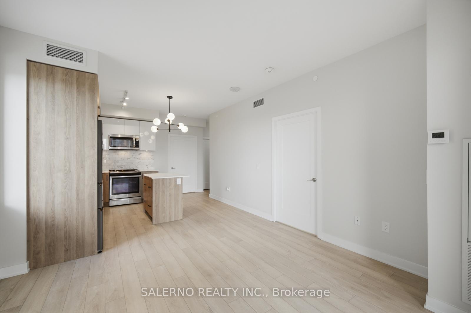 Photo 19 of Unit 219, 100 Eagle Rock Way, Vaughan, Rural Vaughan — HOMEH