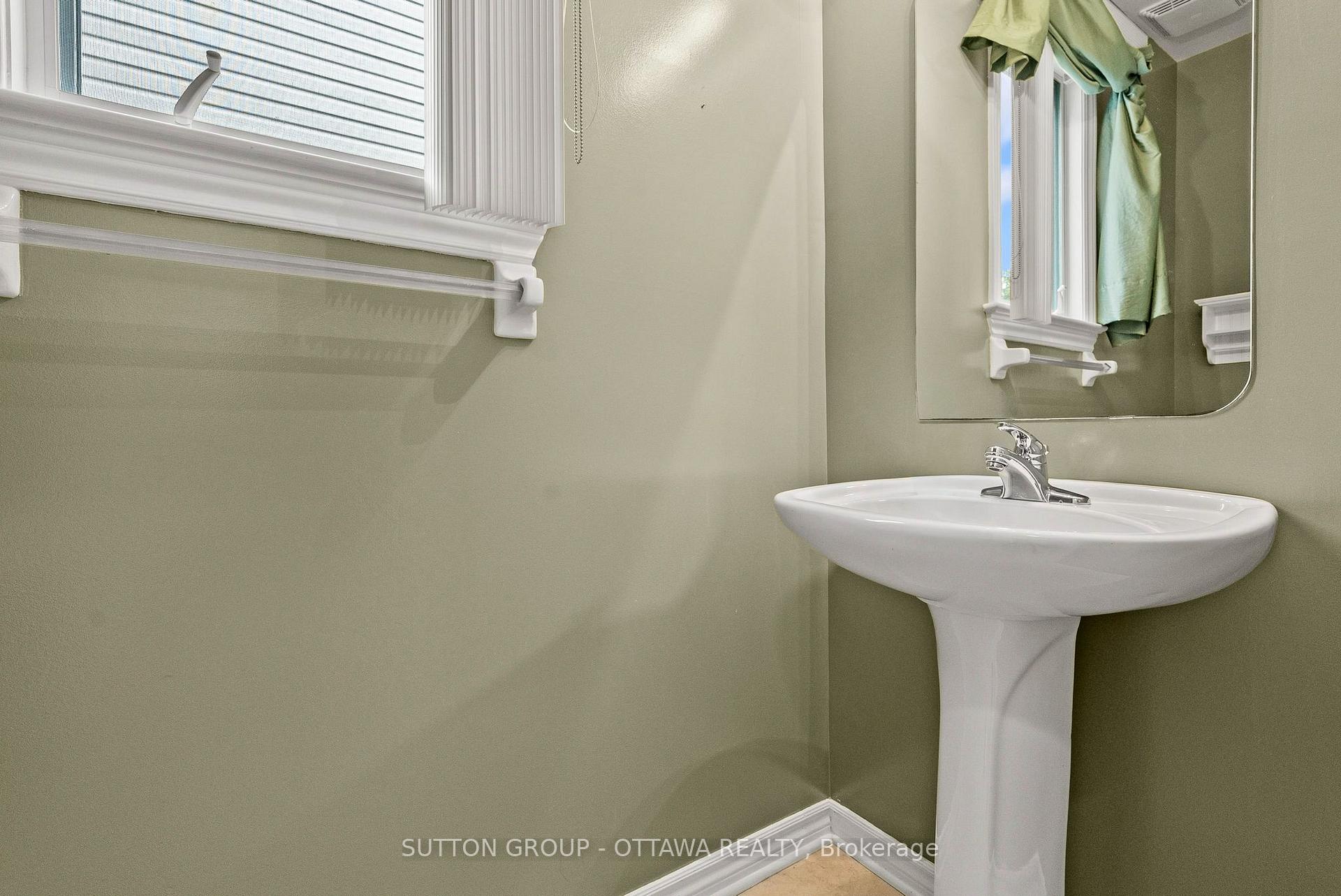 Photo 14 of 9 Alameda Way, Ottawa, Barrhaven - Longfields — HOMEH