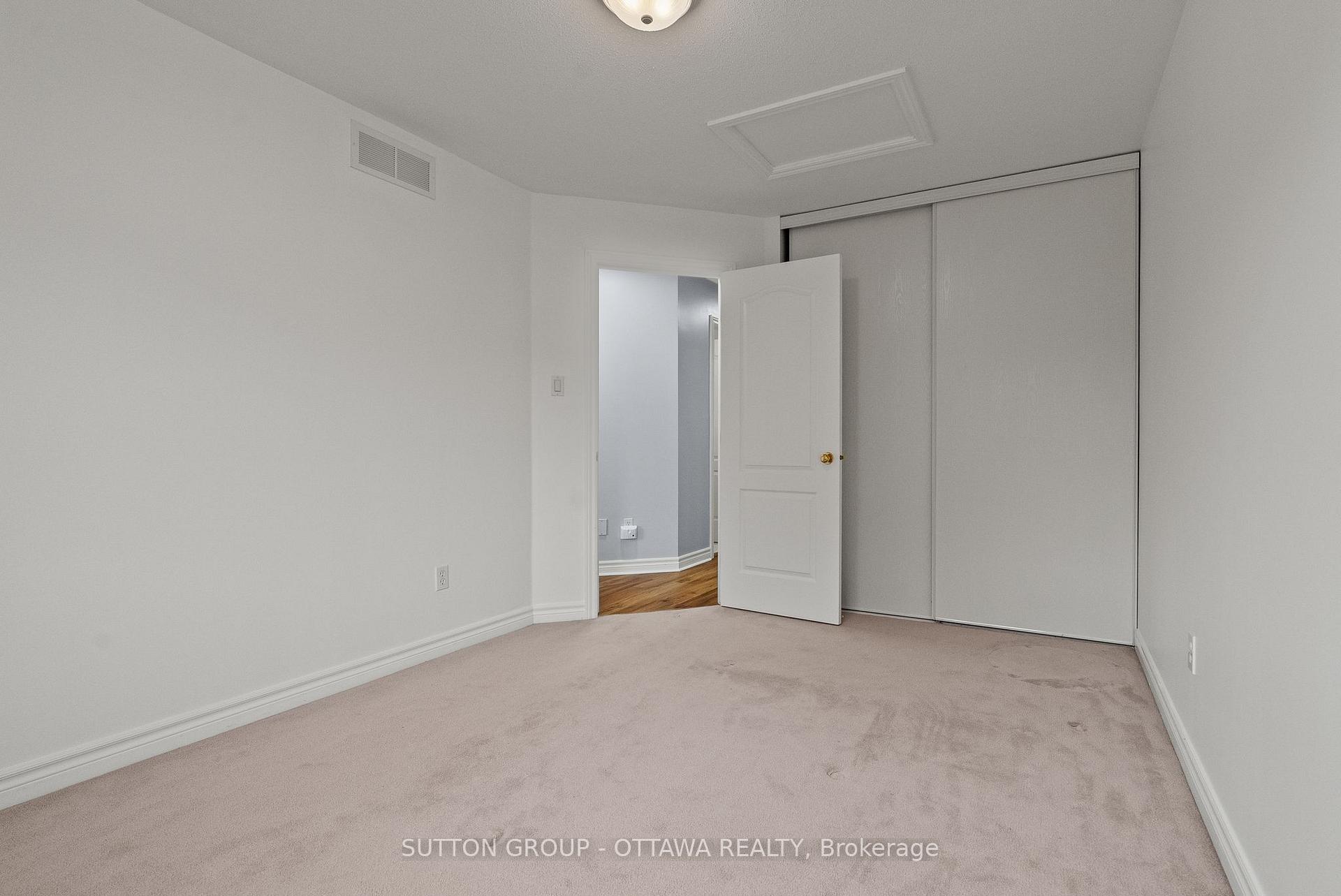 Photo 22 of 9 Alameda Way, Ottawa, Barrhaven - Longfields — HOMEH