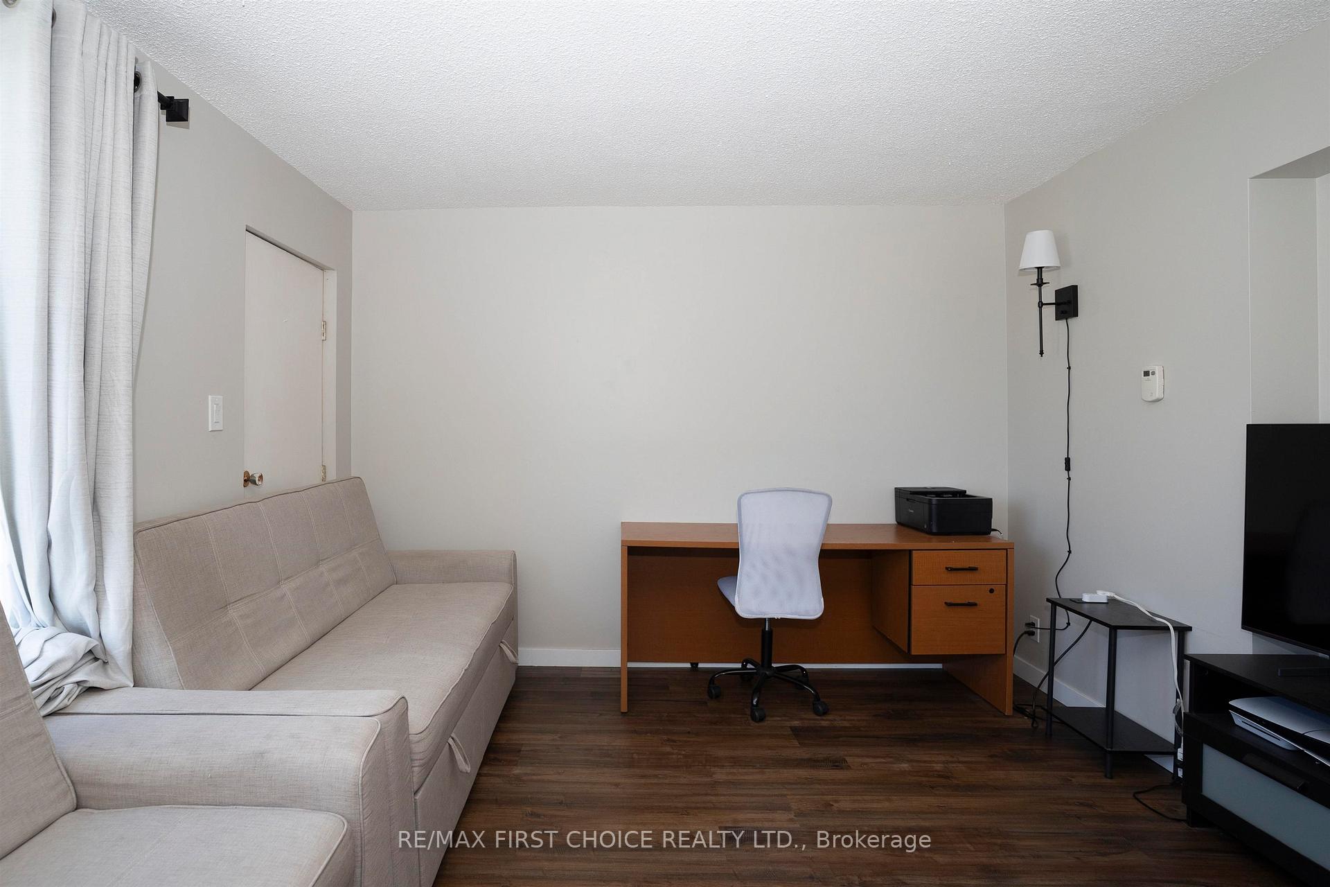 Photo 11 of 620 High Street S, Thunder Bay, Court / Cumberland — HOMEH