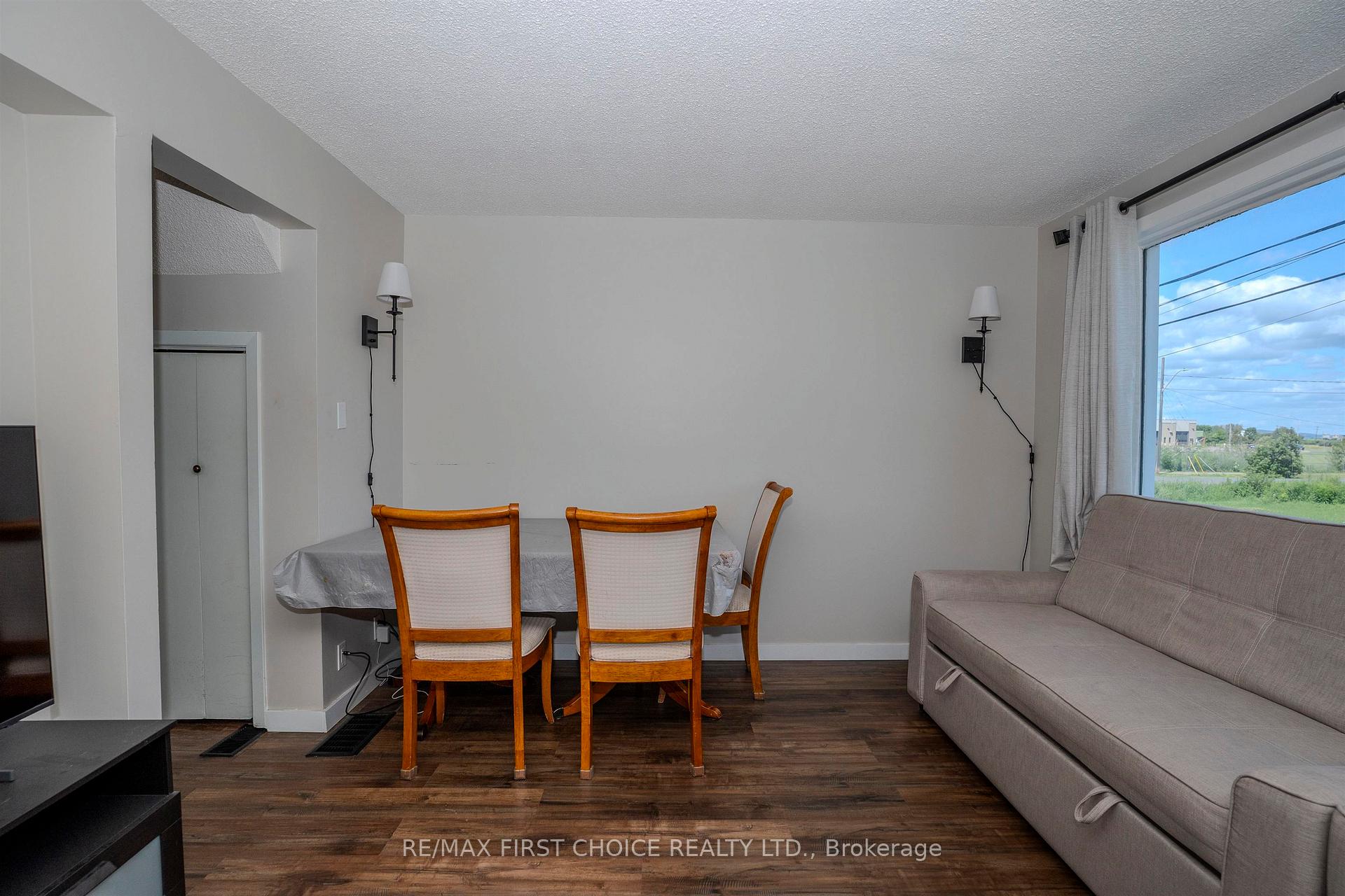 Photo 13 of 620 High Street S, Thunder Bay, Court / Cumberland — HOMEH