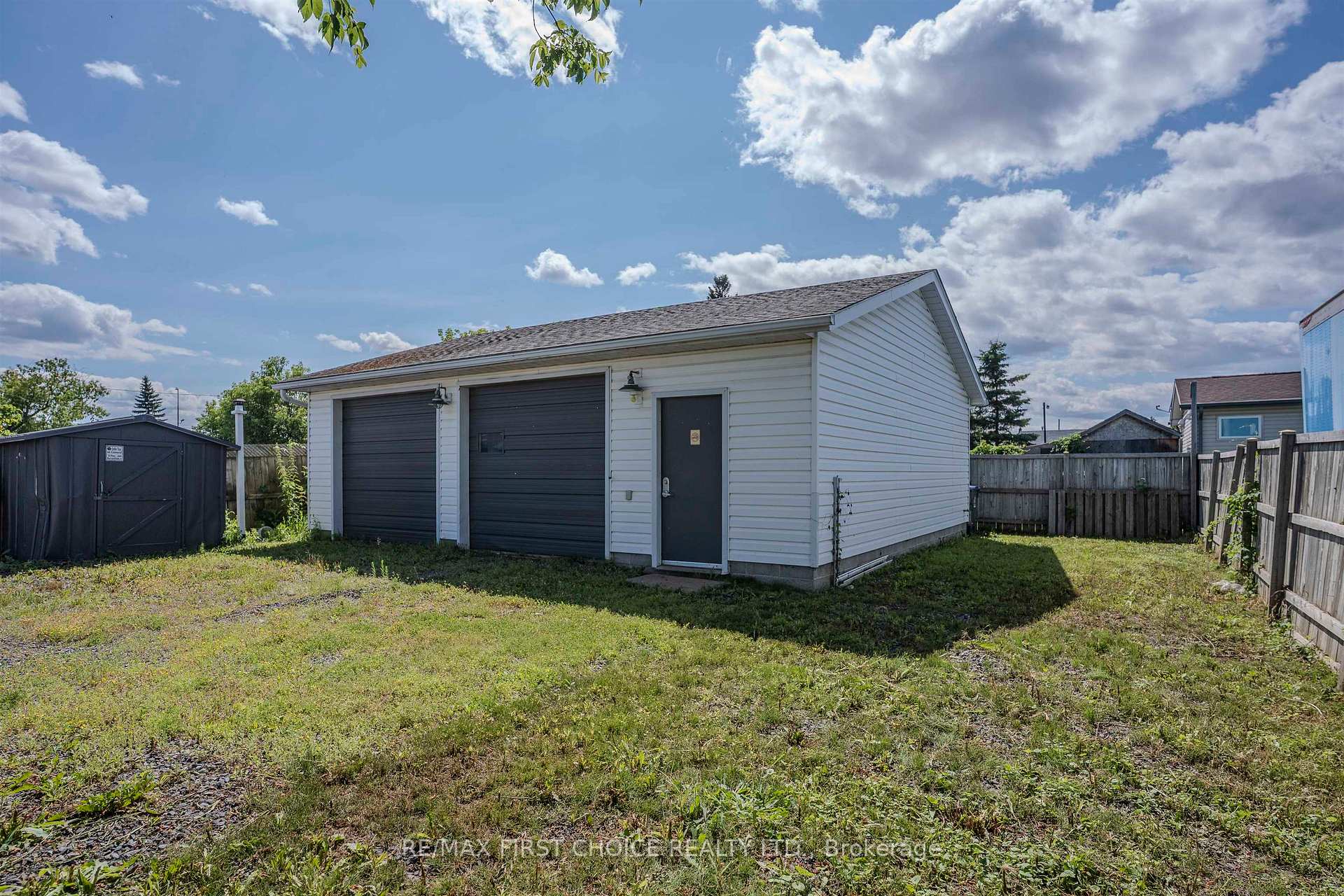Photo 20 of 620 High Street S, Thunder Bay, Court / Cumberland — HOMEH