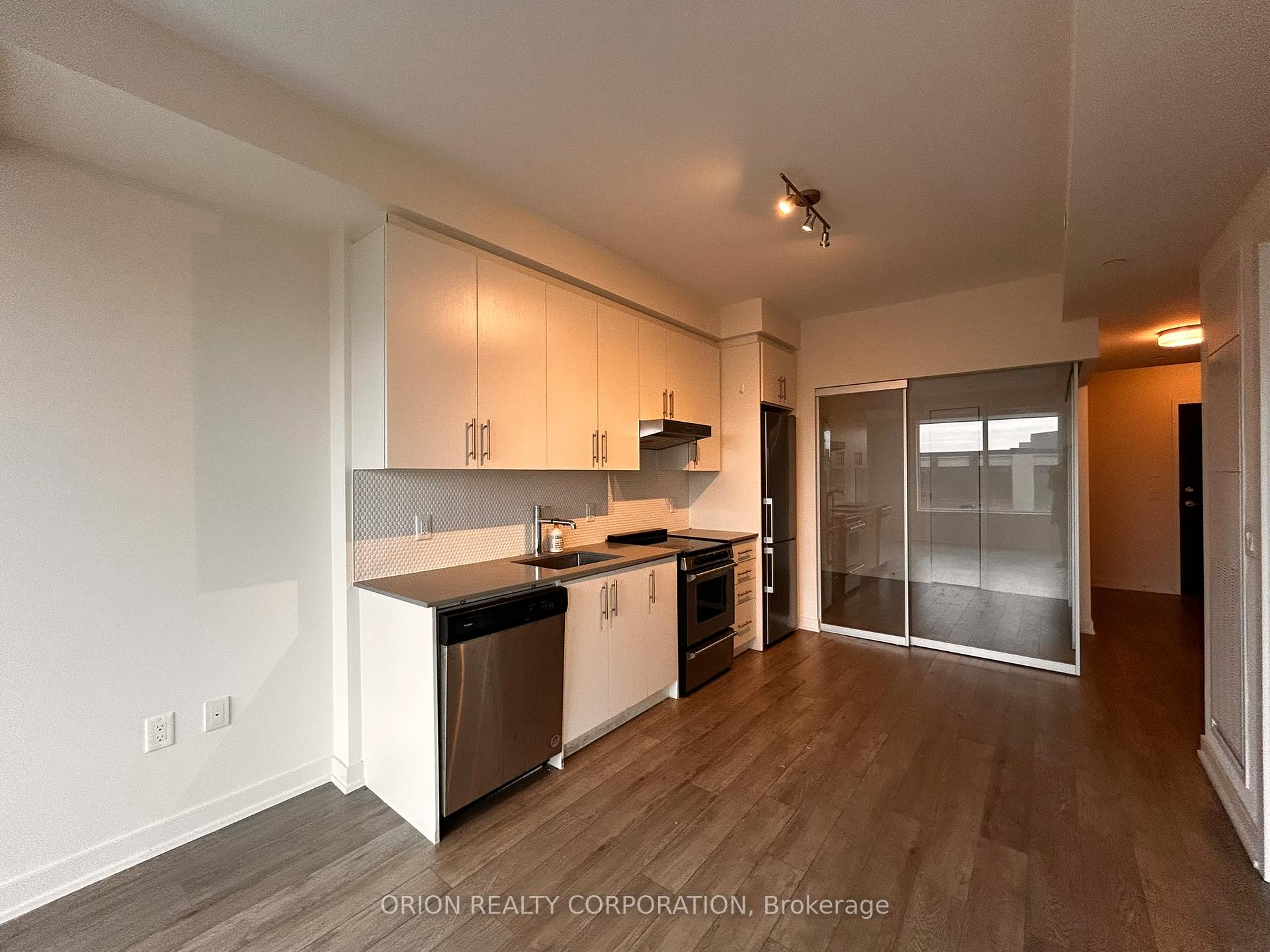 Photo 5 of Unit 620, 212 King William Street, Hamilton, Beasley — HOMEH