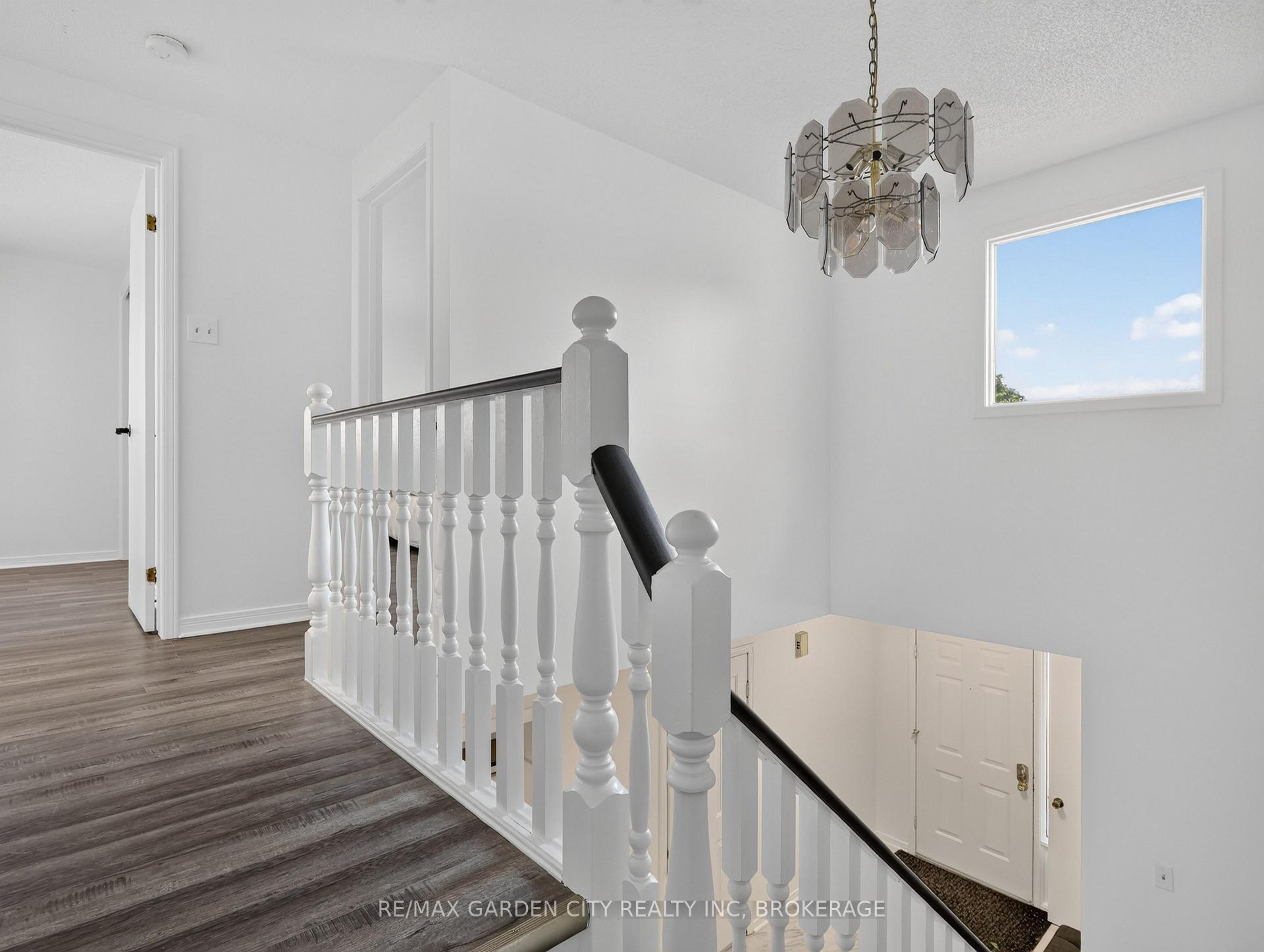 Photo 22 of 39 Buchanan Crescent, Thorold, Confederation Heights — HOMEH