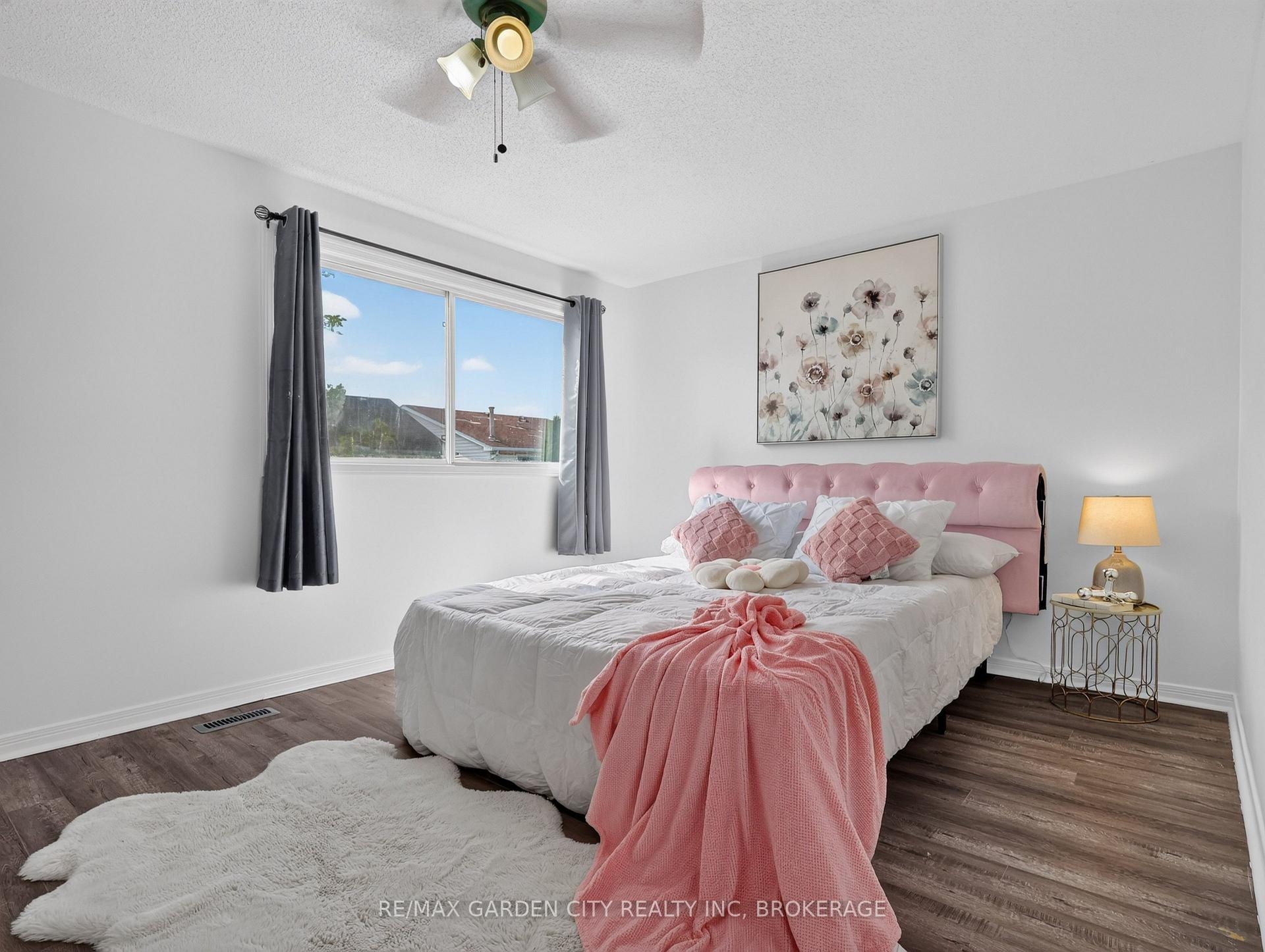 Photo 23 of 39 Buchanan Crescent, Thorold, Confederation Heights — HOMEH