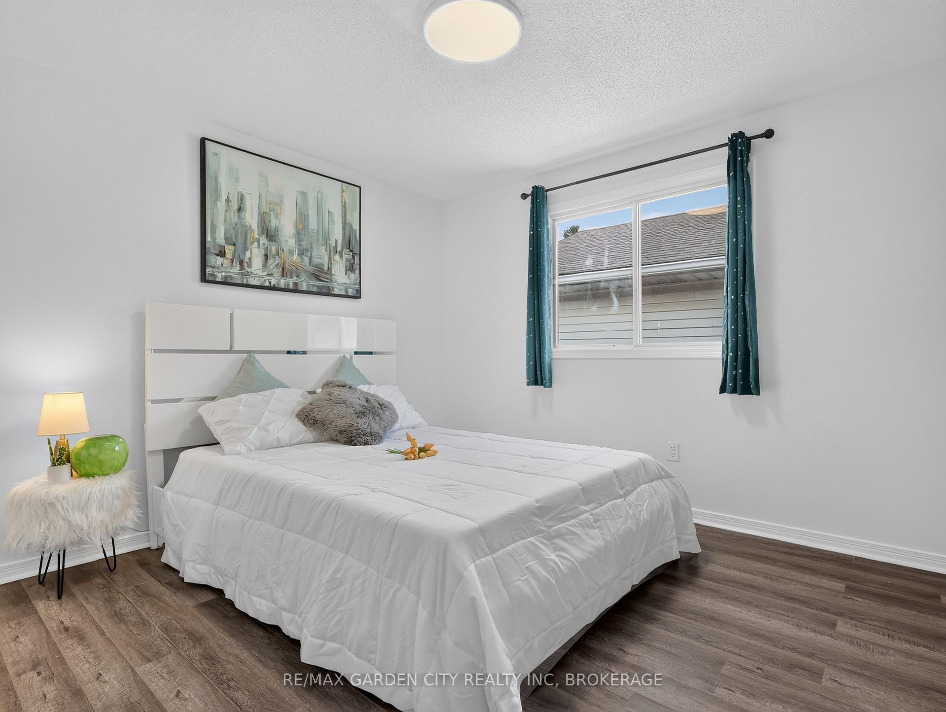 Photo 28 of 39 Buchanan Crescent, Thorold, Confederation Heights — HOMEH