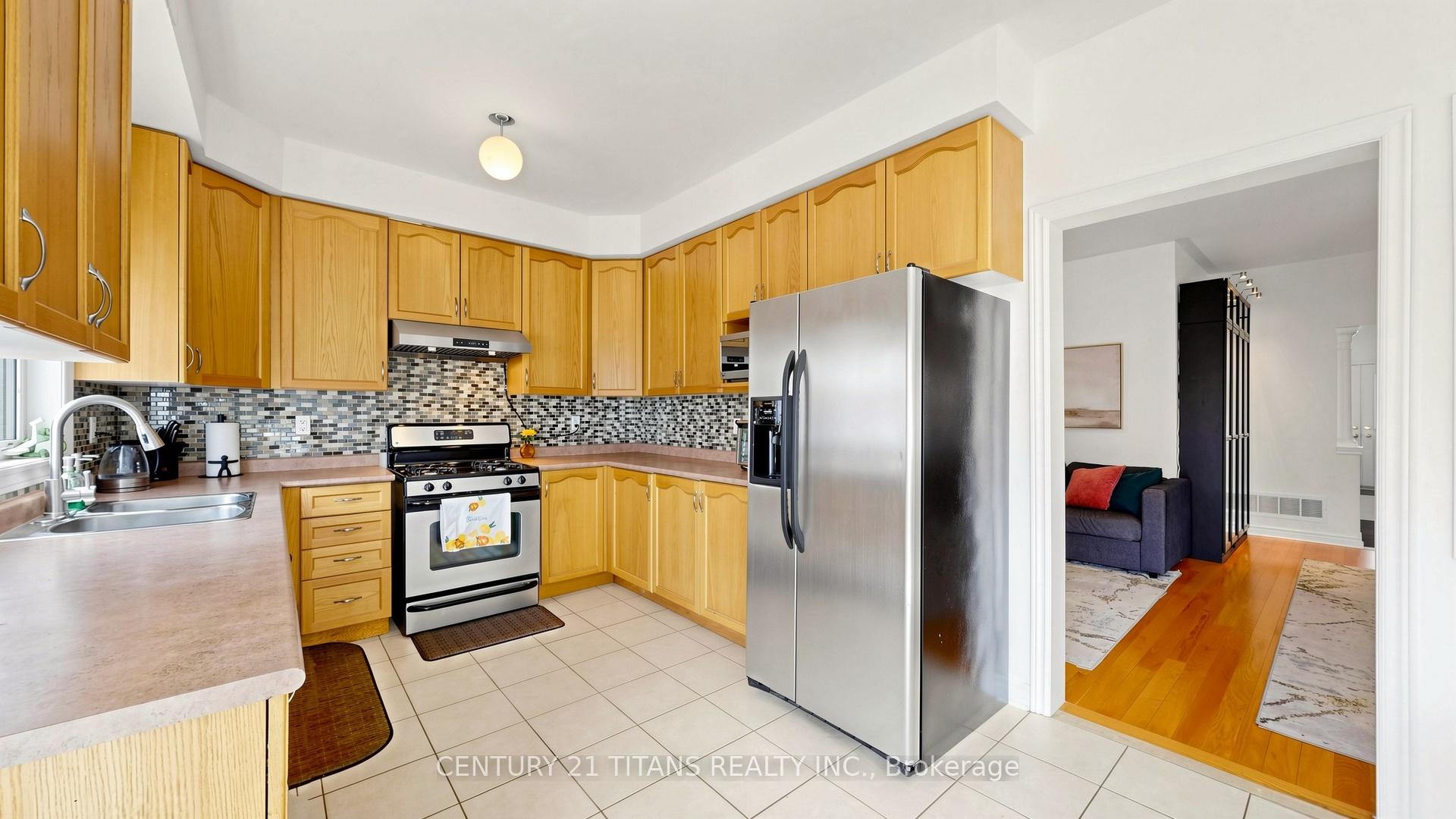 Photo 14 of 13 Pamgrey Road, Markham, Greensborough — HOMEH