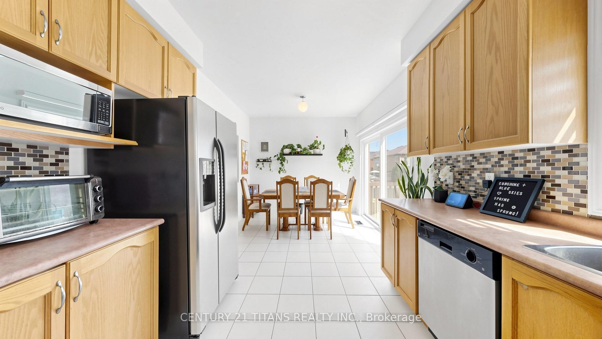 Photo 17 of 13 Pamgrey Road, Markham, Greensborough — HOMEH