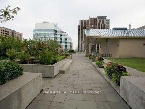 Photo 10 of Unit 1603, 8 Park Road, Toronto, Rosedale-Moore Park — HOMEH