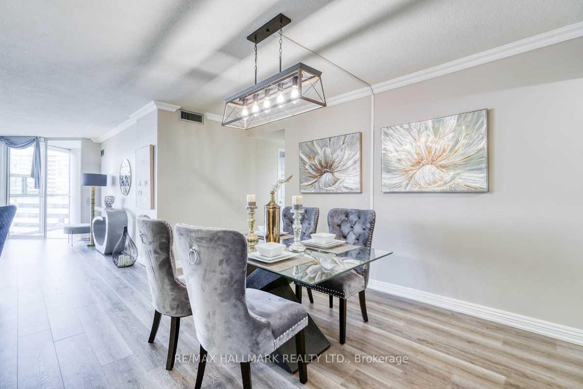 Photo 11 of Unit 801, 20 Baif Boulevard, Richmond Hill, North Richvale — HOMEH