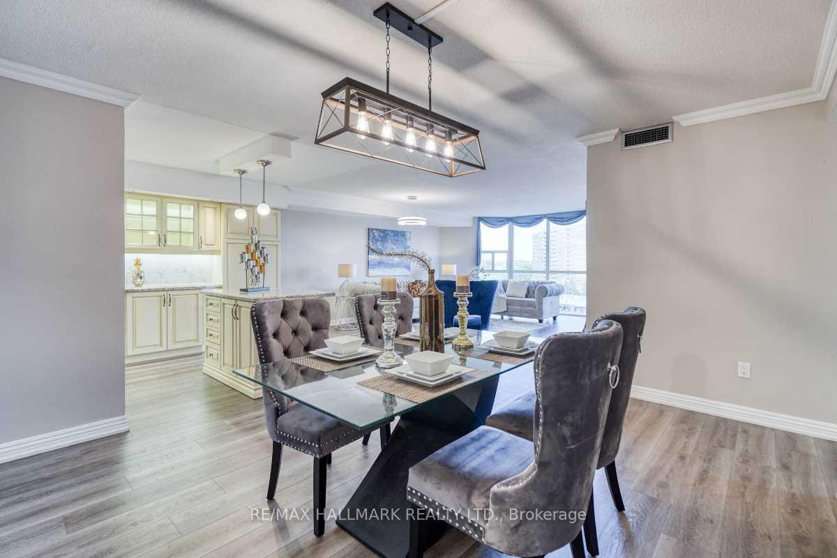 Photo 12 of Unit 801, 20 Baif Boulevard, Richmond Hill, North Richvale — HOMEH