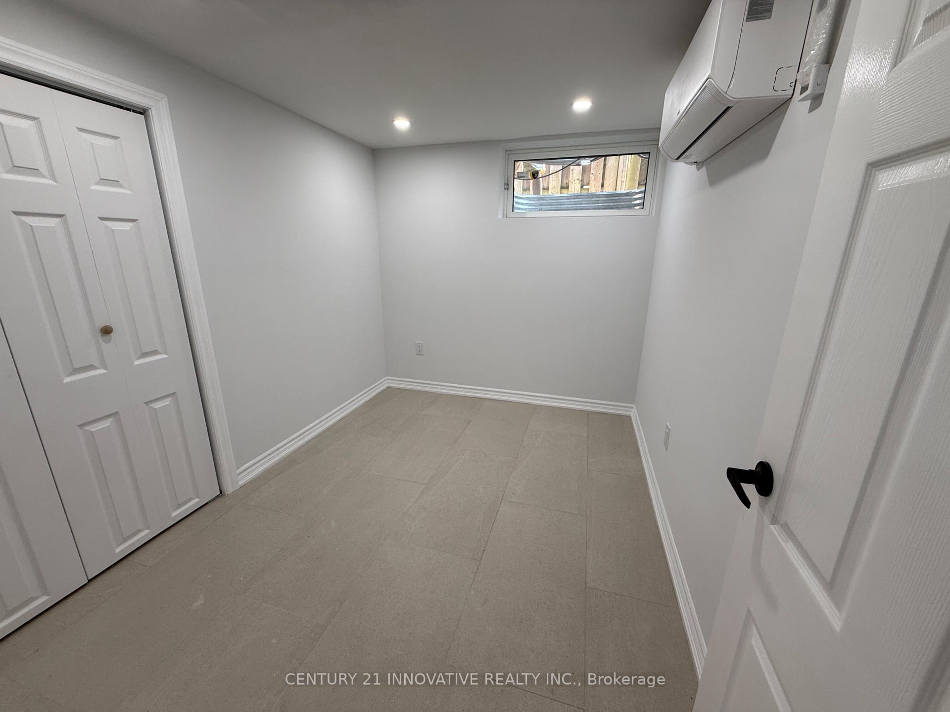 Photo 8 of Unit A, 541 Chamberlain Road, Burlington, Shoreacres — HOMEH