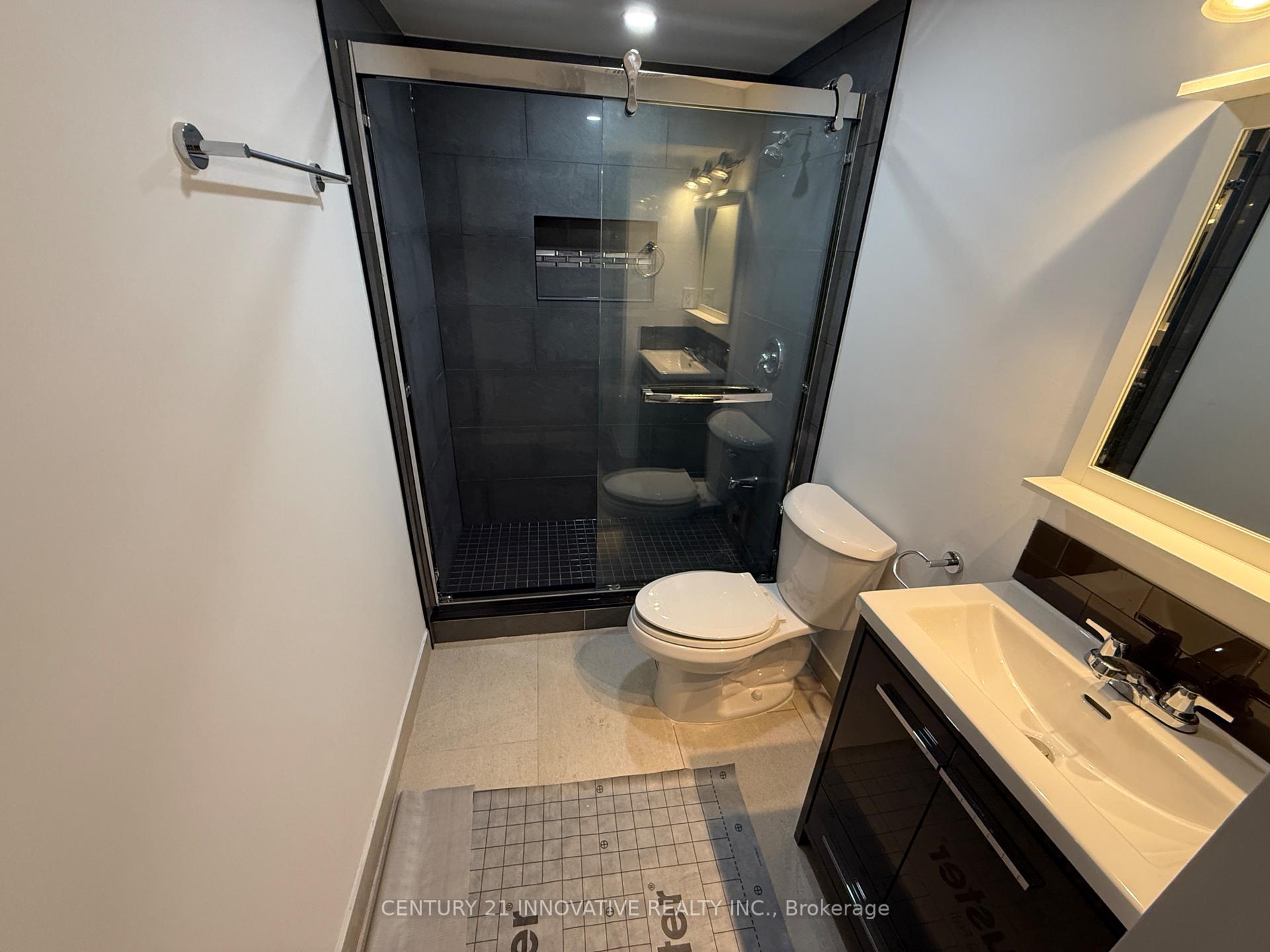 Photo 12 of Unit A, 541 Chamberlain Road, Burlington, Shoreacres — HOMEH