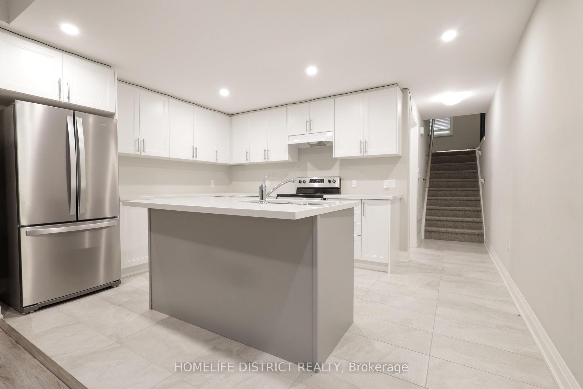 Photo 15 of 127 Gibbons Street, Oshawa, McLaughlin — HOMEH