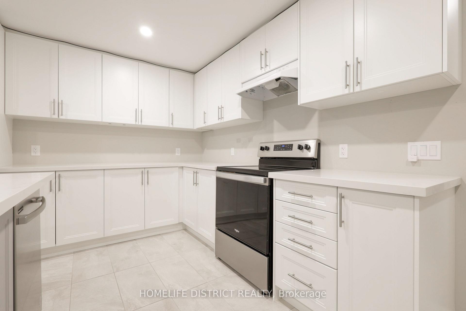 Photo 16 of 127 Gibbons Street, Oshawa, McLaughlin — HOMEH