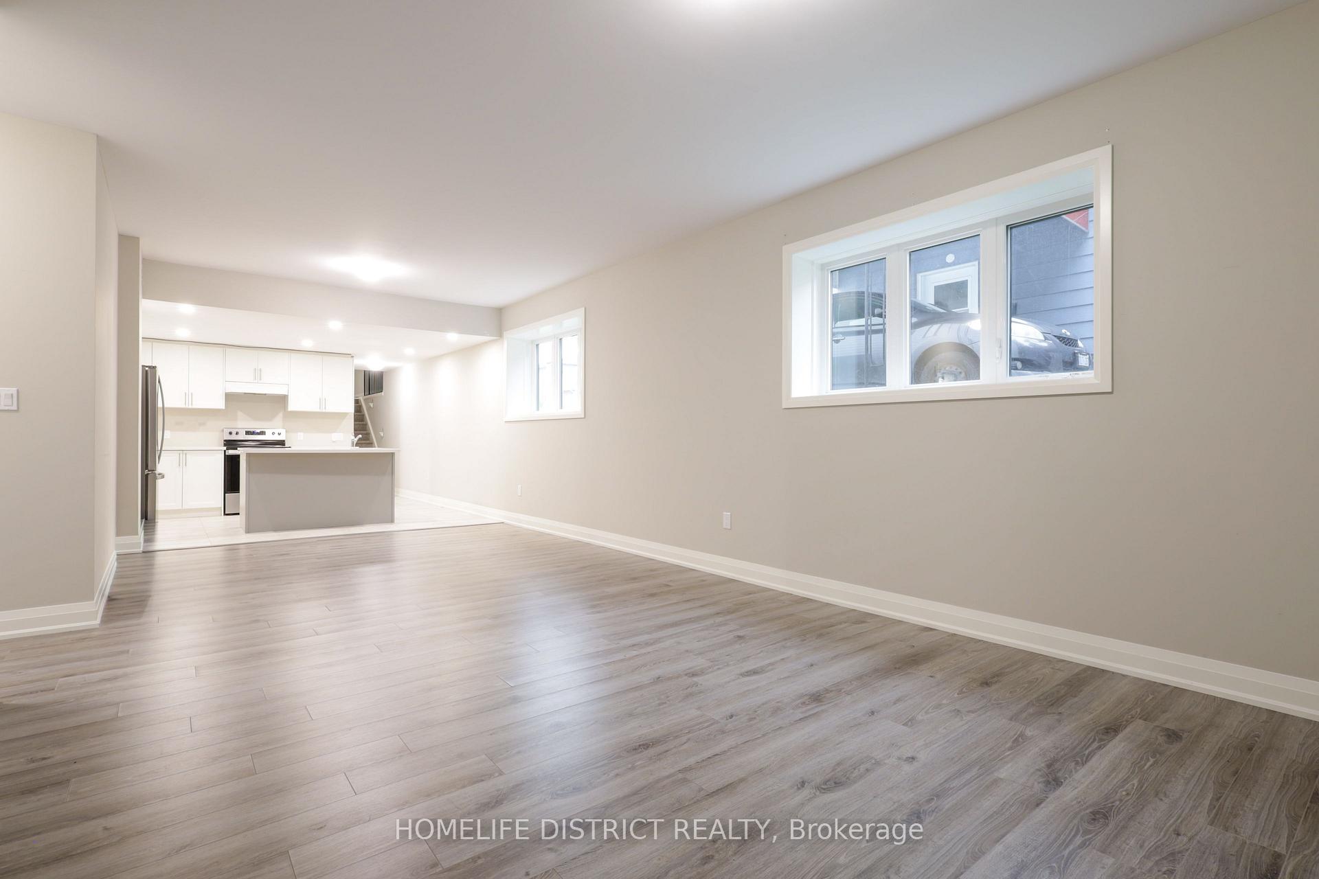 Photo 18 of 127 Gibbons Street, Oshawa, McLaughlin — HOMEH