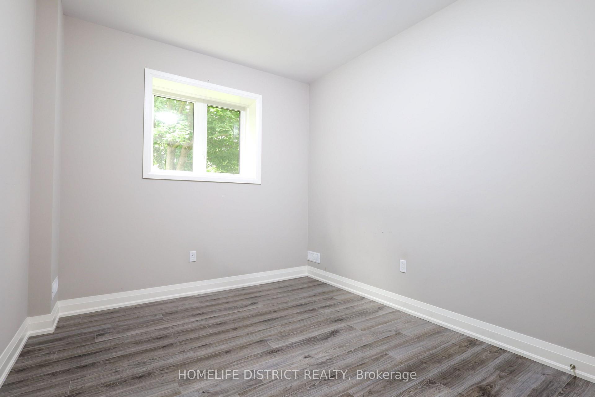 Photo 26 of 127 Gibbons Street, Oshawa, McLaughlin — HOMEH