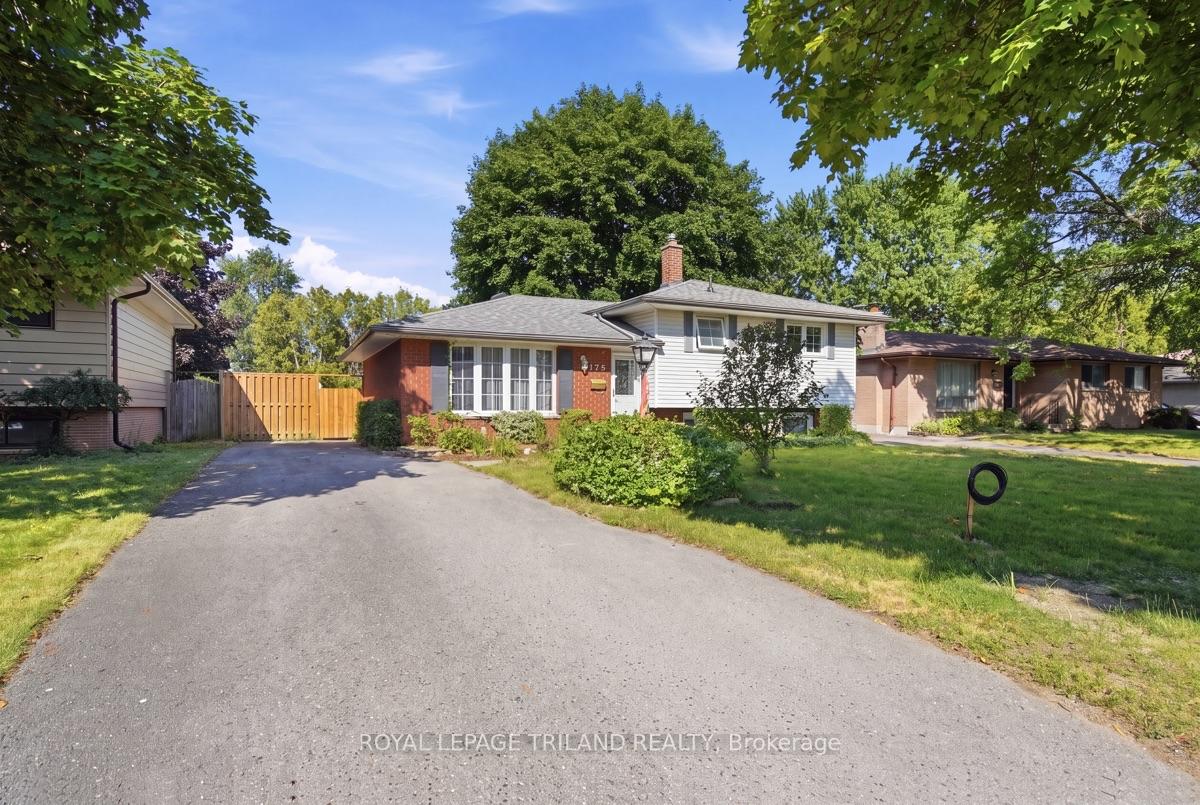 Photo 2 of 1175 Lancaster Street, London, East D — HOMEH
