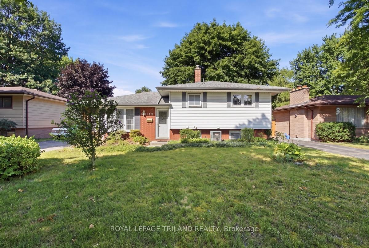 Photo 3 of 1175 Lancaster Street, London, East D — HOMEH
