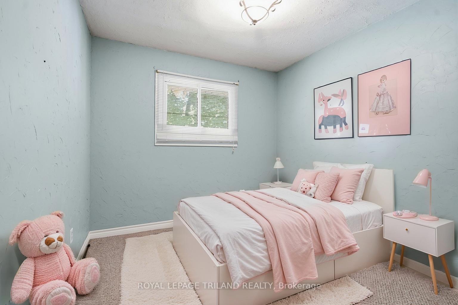 Photo 17 of 1175 Lancaster Street, London, East D — HOMEH