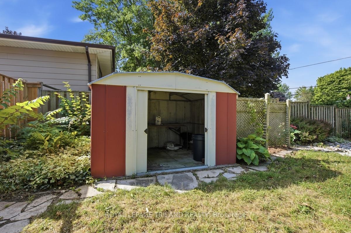 Photo 26 of 1175 Lancaster Street, London, East D — HOMEH