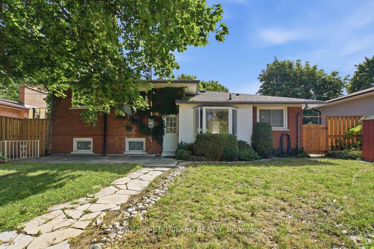 Photo 31 of 1175 Lancaster Street, London, East D — HOMEH