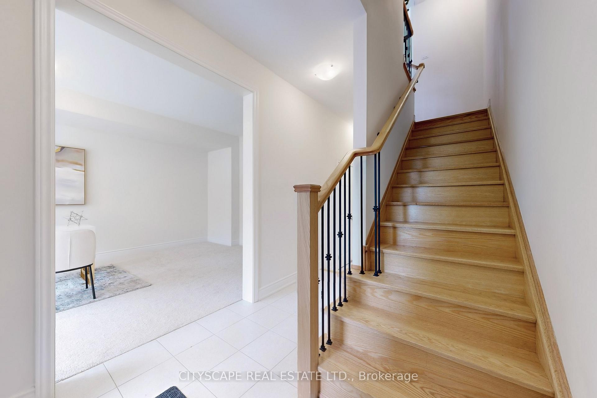 Photo 14 of 6 Marvin Avenue, Oakville, Northwest — HOMEH