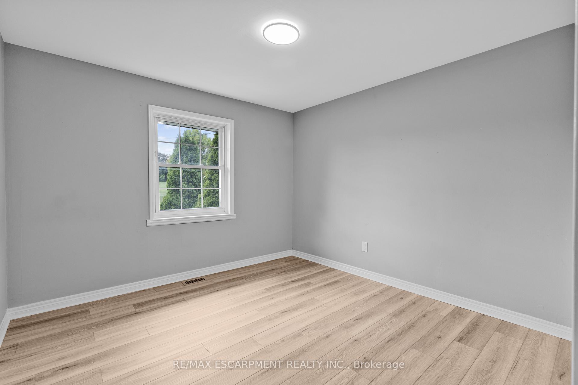 Photo 15 of Unit Main, 71 Organ Crescent, Hamilton, Huntington — HOMEH
