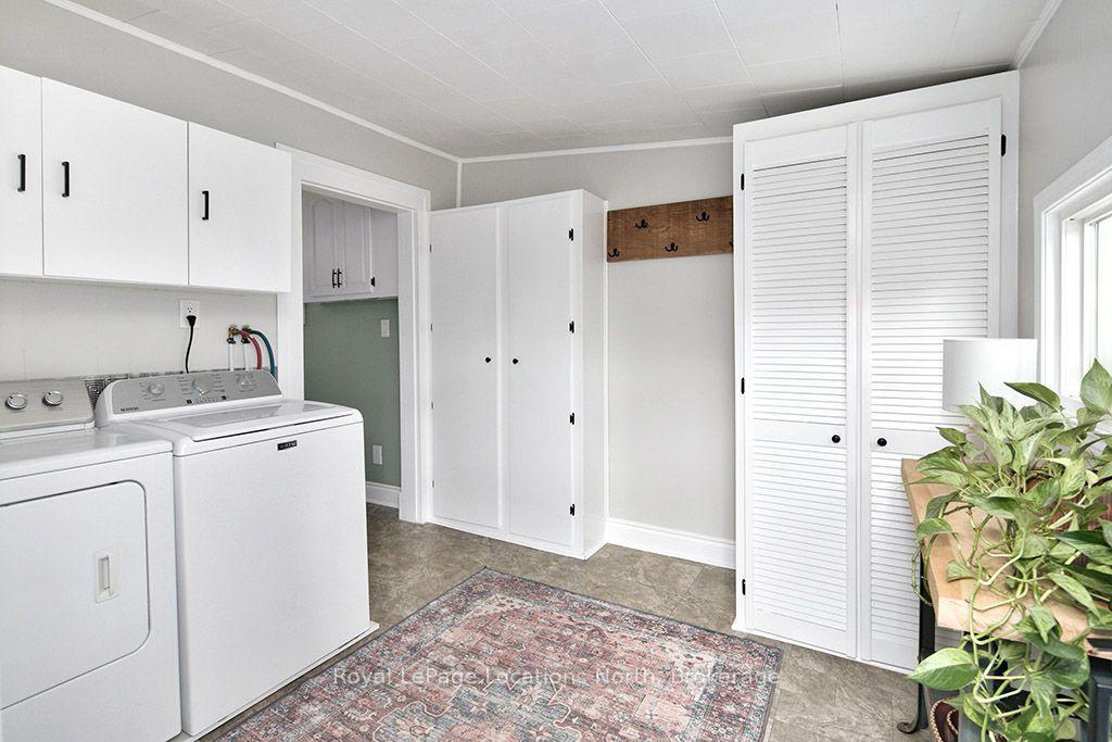 Photo 3 of 457 Maple Street, Collingwood — HOMEH