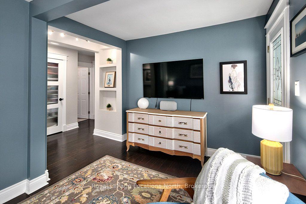 Photo 10 of 457 Maple Street, Collingwood — HOMEH