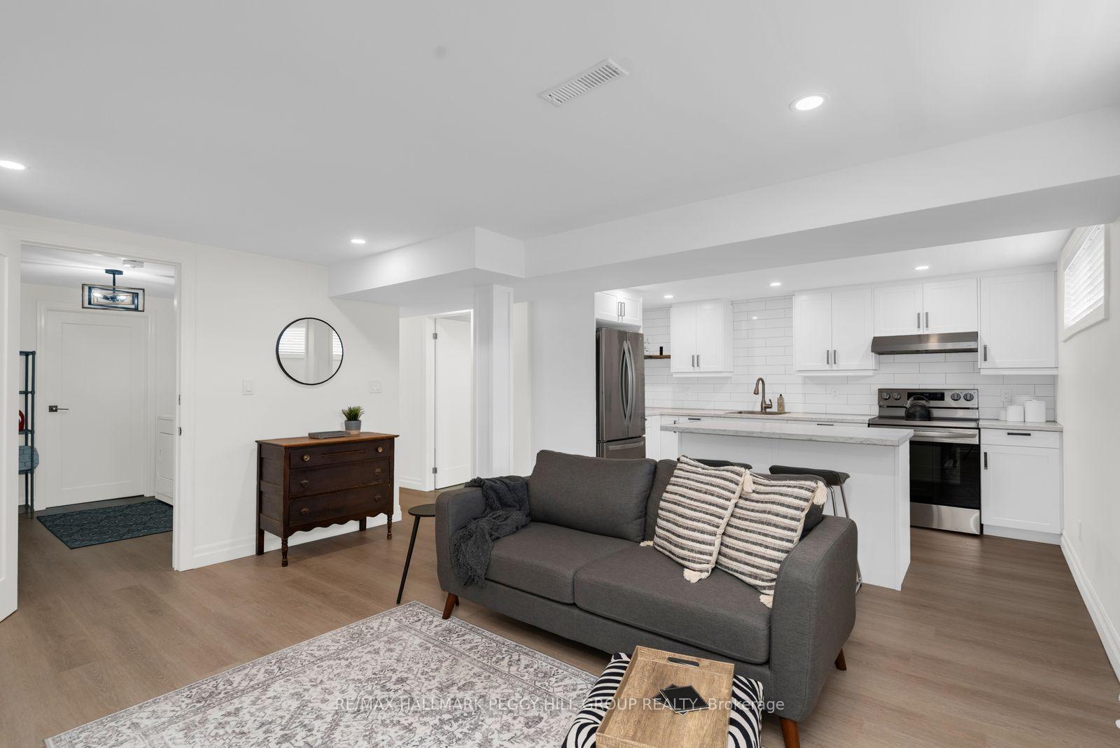 Photo 15 of 184 Woodland Drive, Midland — HOMEH