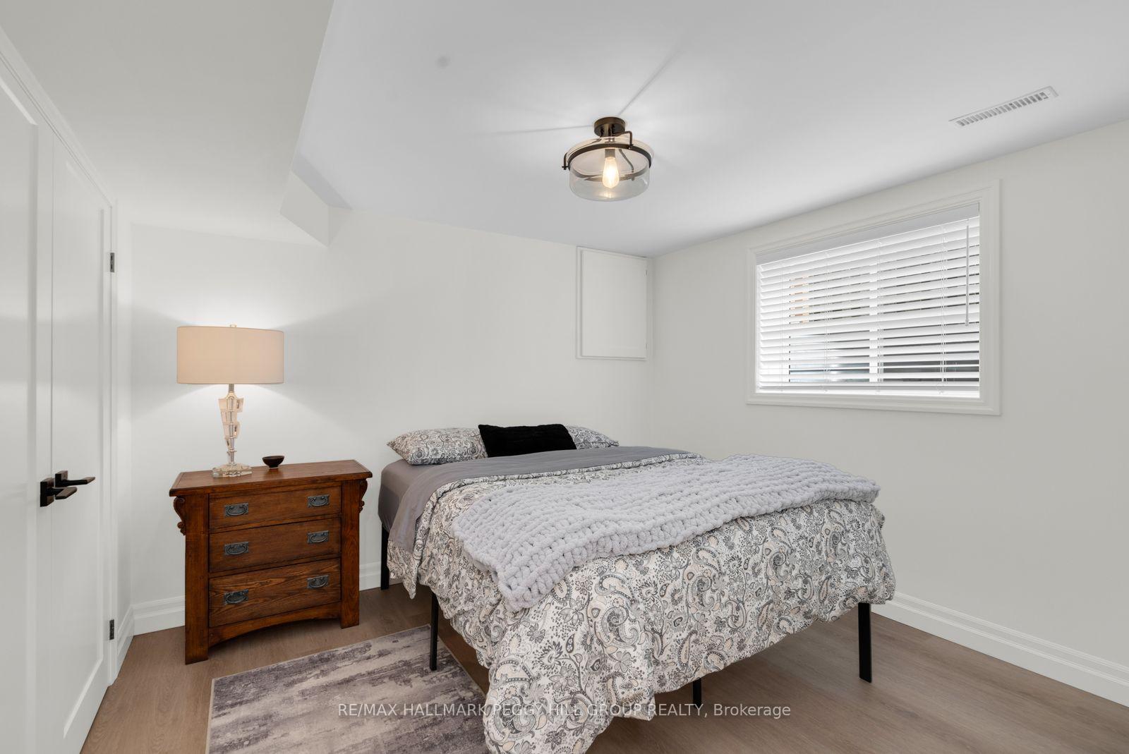 Photo 16 of 184 Woodland Drive, Midland — HOMEH