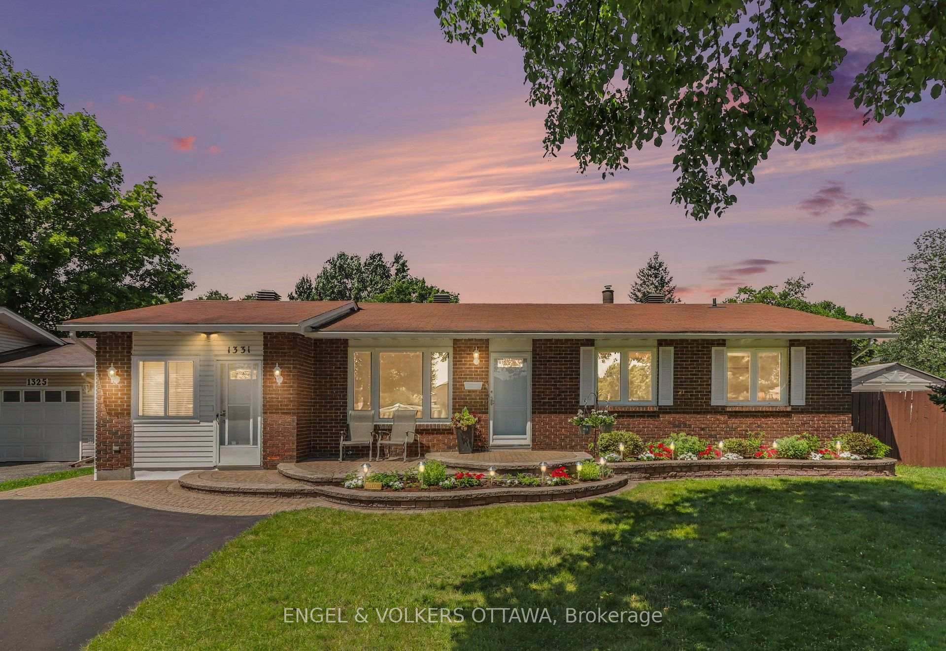 Photo 1 of 1331 Alloway Crescent, Ottawa, Carson Meadows — HOMEH