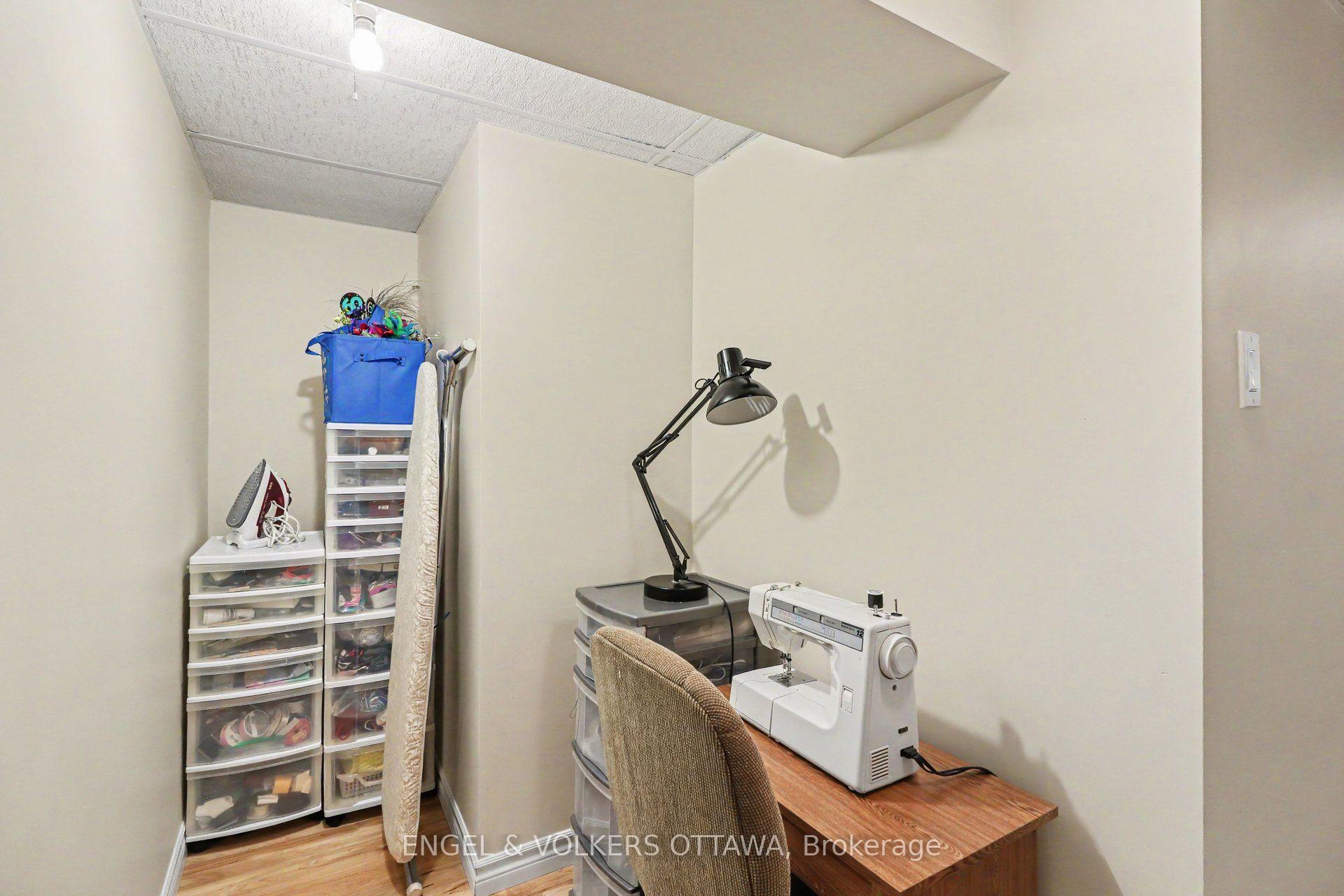 Photo 19 of 1331 Alloway Crescent, Ottawa, Carson Meadows — HOMEH