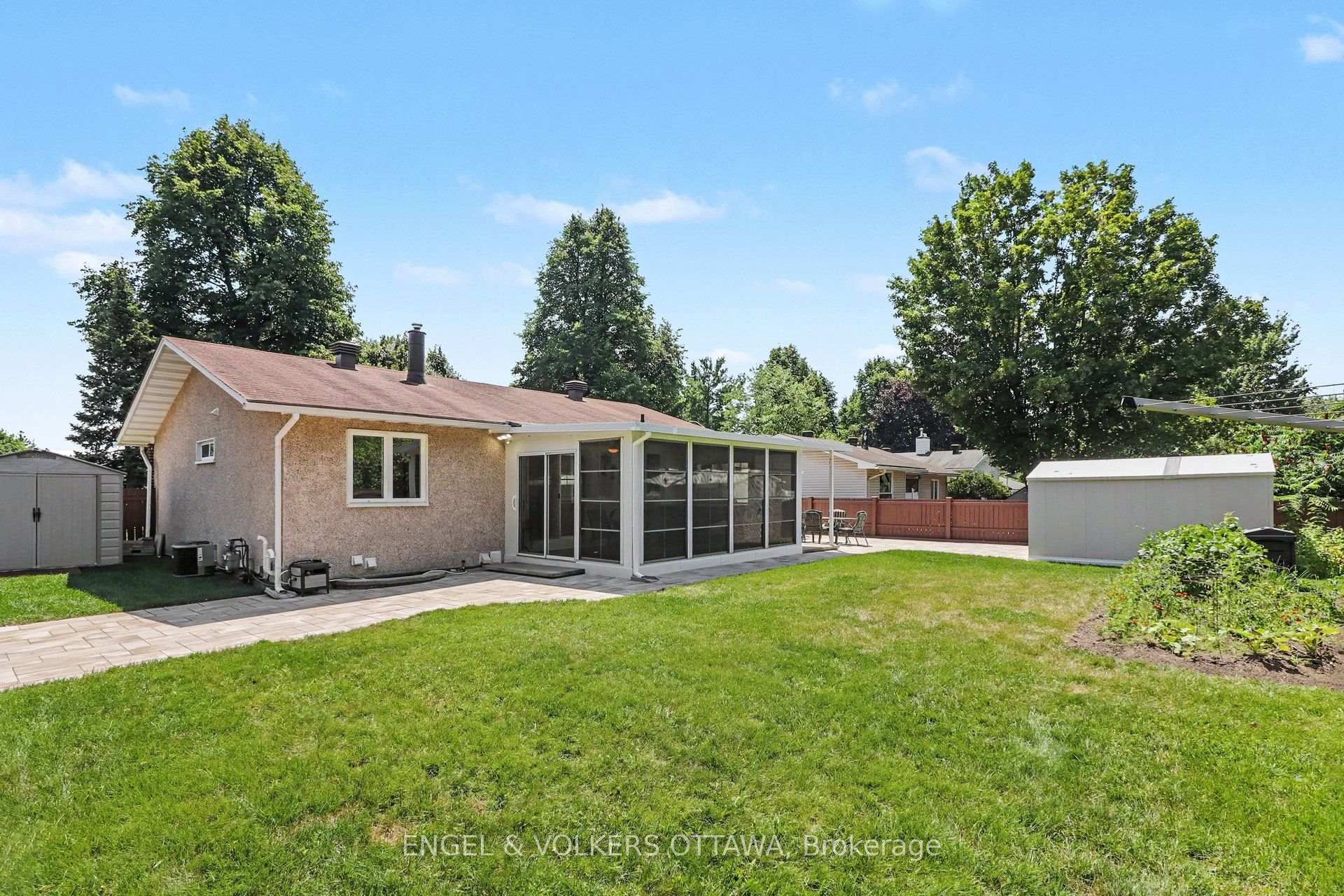 Photo 32 of 1331 Alloway Crescent, Ottawa, Carson Meadows — HOMEH