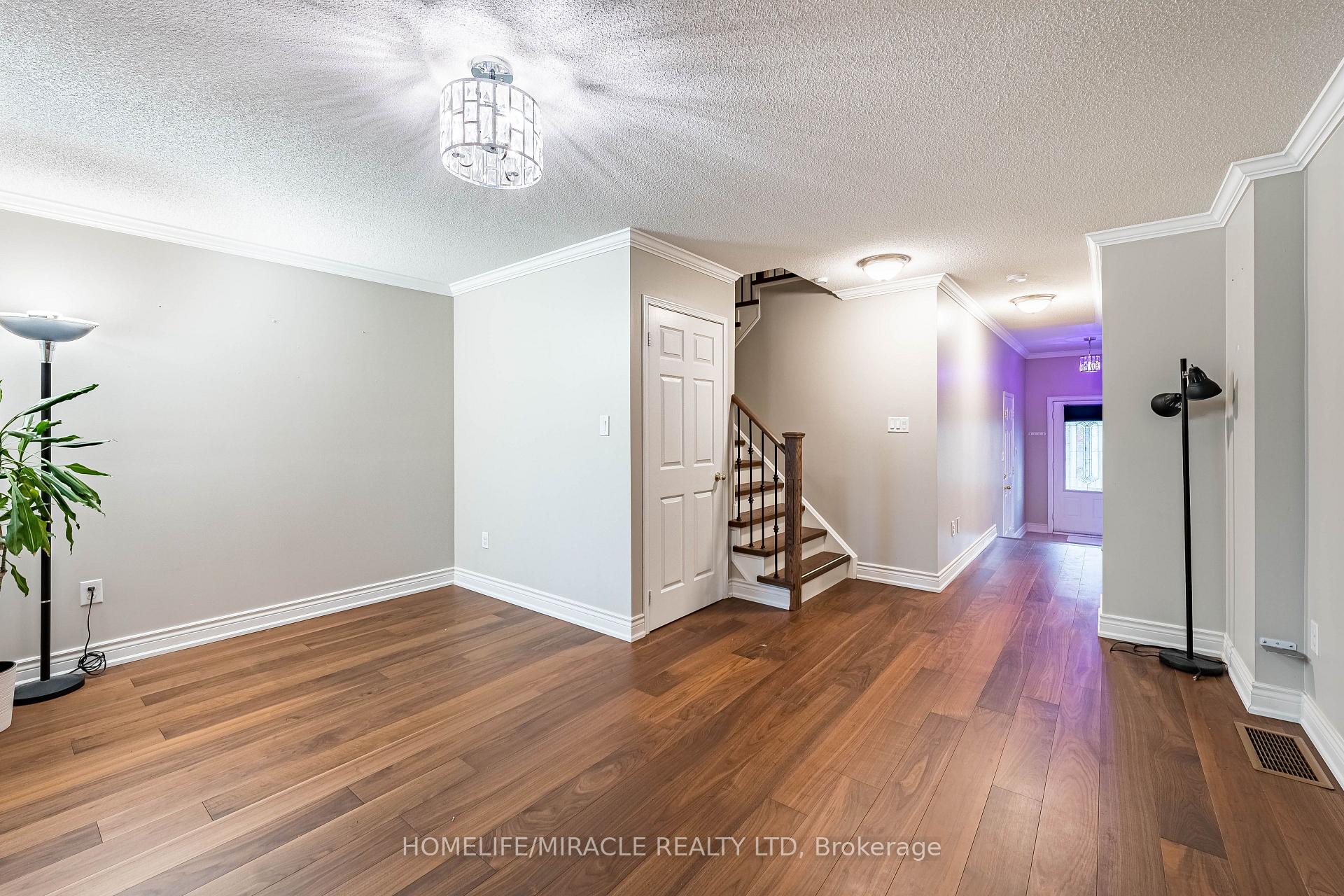 Photo 6 of 419 Rossland Road E, Ajax, Central East — HOMEH