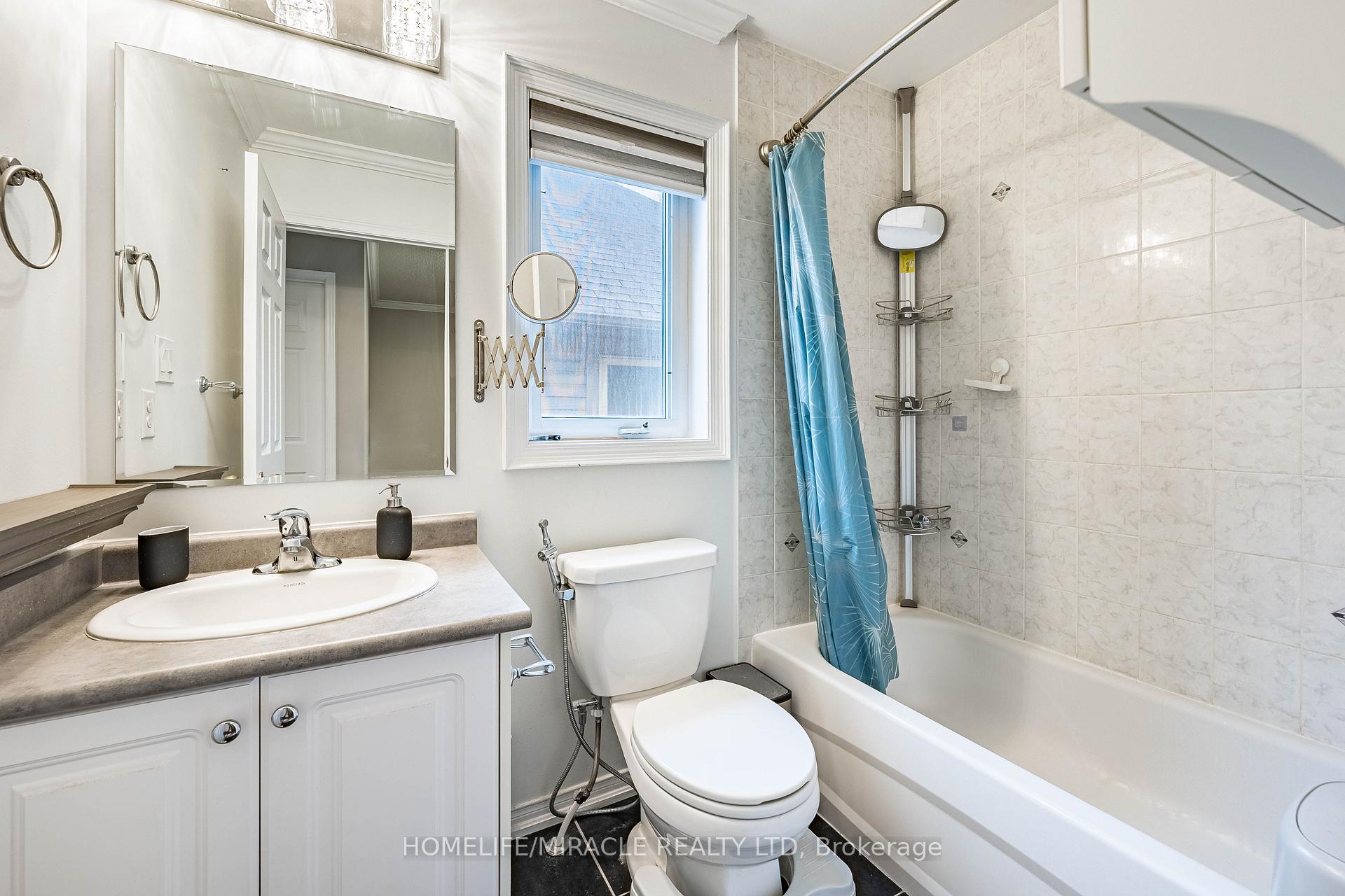 Photo 37 of 419 Rossland Road E, Ajax, Central East — HOMEH