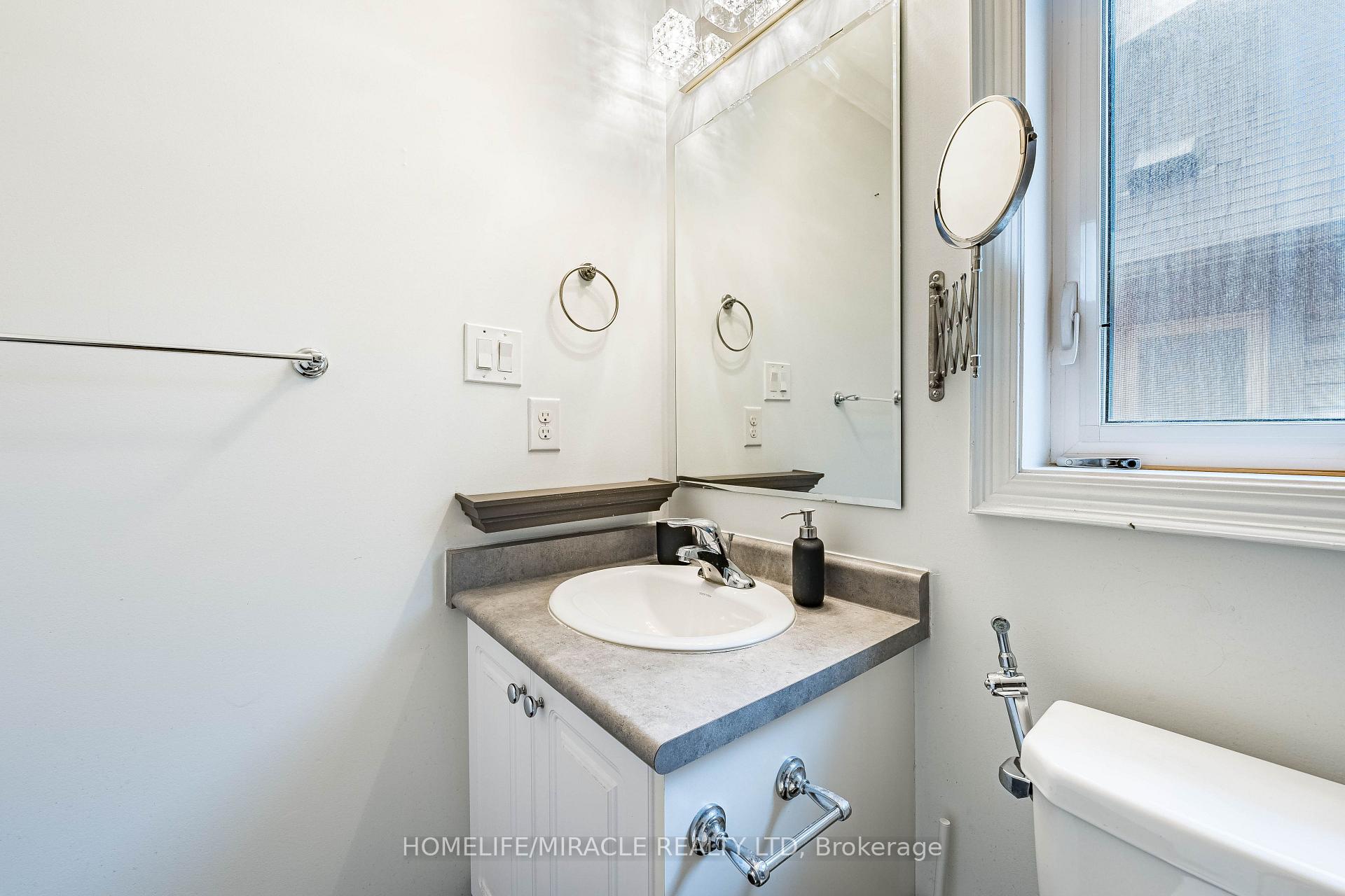 Photo 38 of 419 Rossland Road E, Ajax, Central East — HOMEH