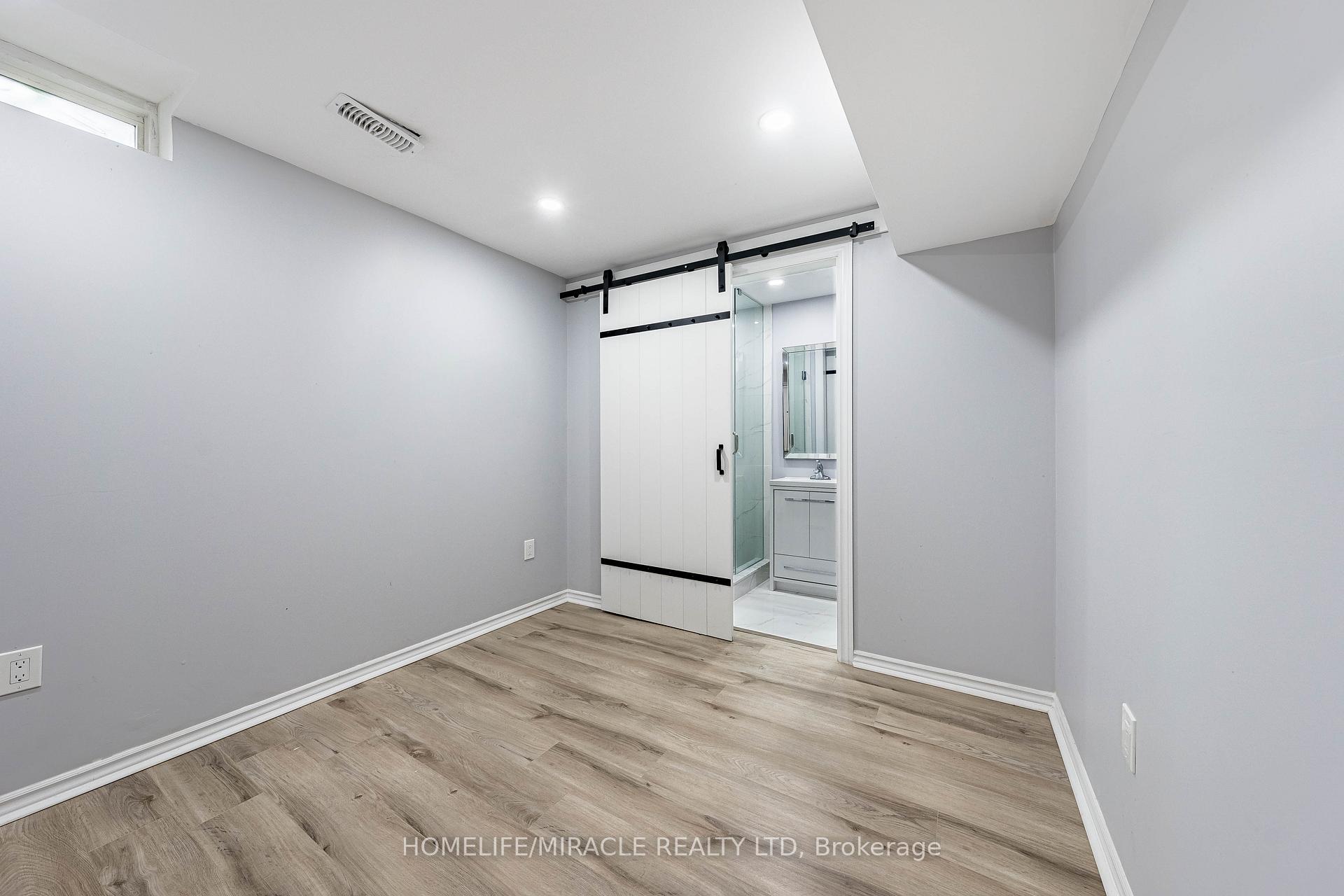 Photo 42 of 419 Rossland Road E, Ajax, Central East — HOMEH