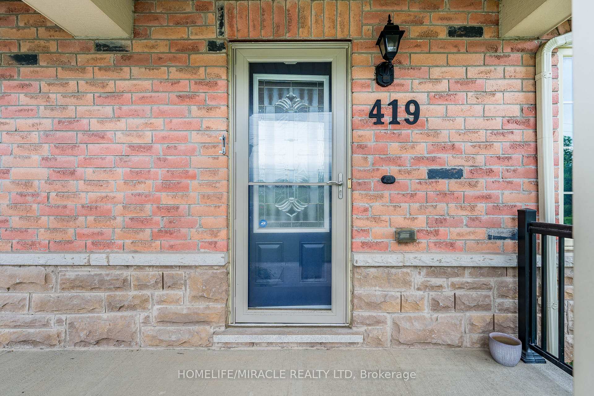 Photo 47 of 419 Rossland Road E, Ajax, Central East — HOMEH