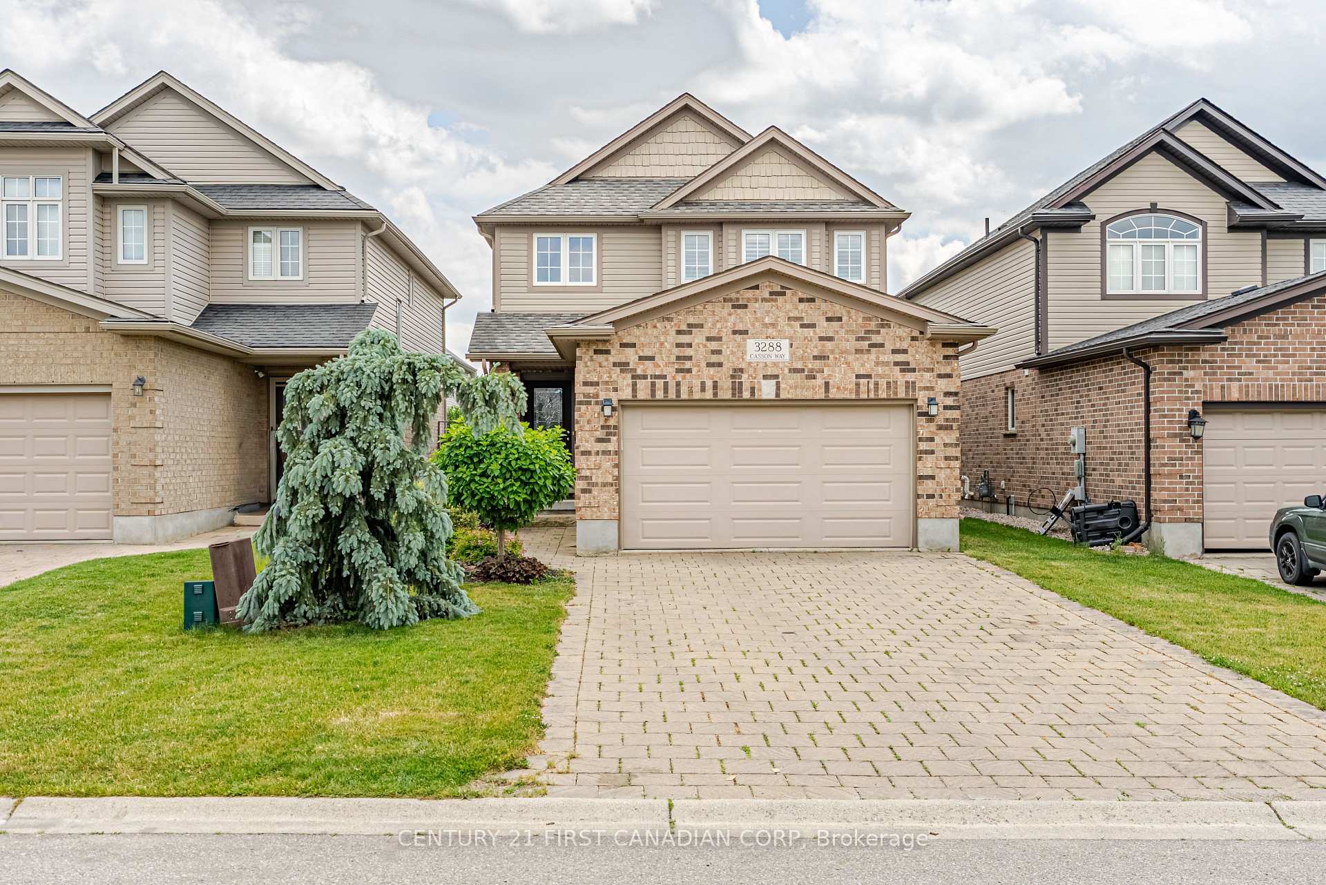 Photo 1 of 3288 Casson Way, London, South W — HOMEH