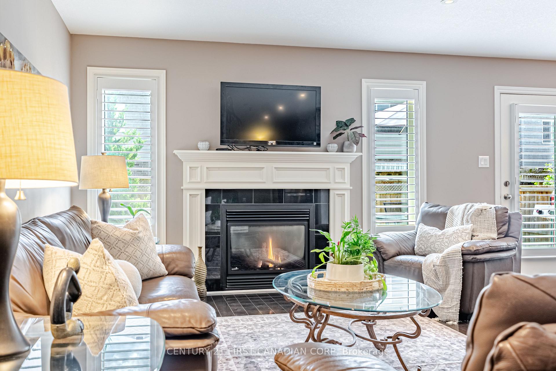Photo 11 of 3288 Casson Way, London, South W — HOMEH