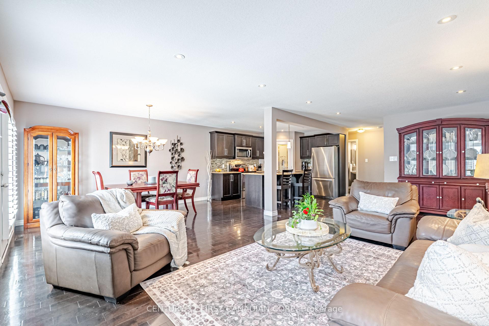 Photo 14 of 3288 Casson Way, London, South W — HOMEH
