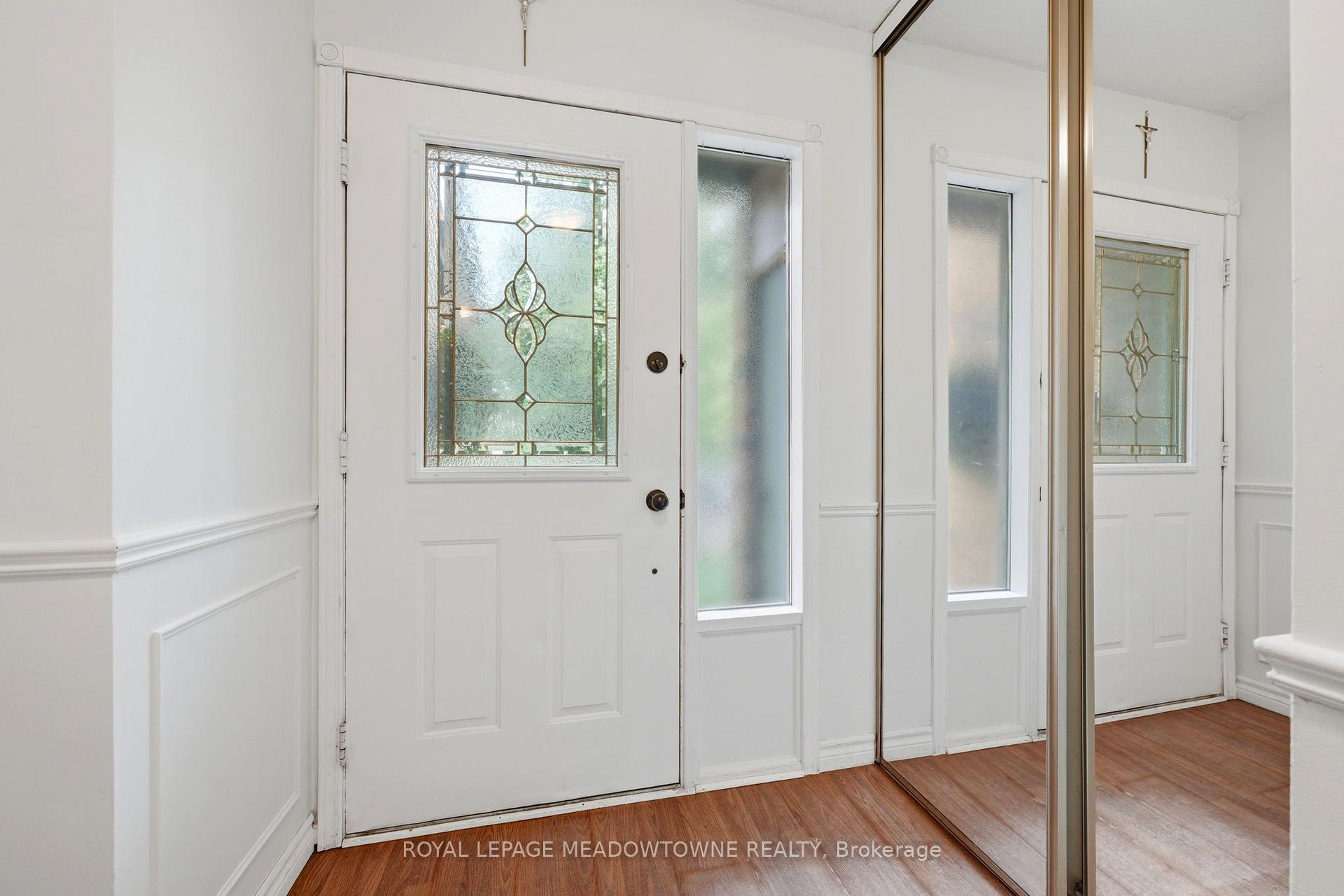 Photo 7 of 69 Lynden Circle, Halton Hills, Georgetown — HOMEH