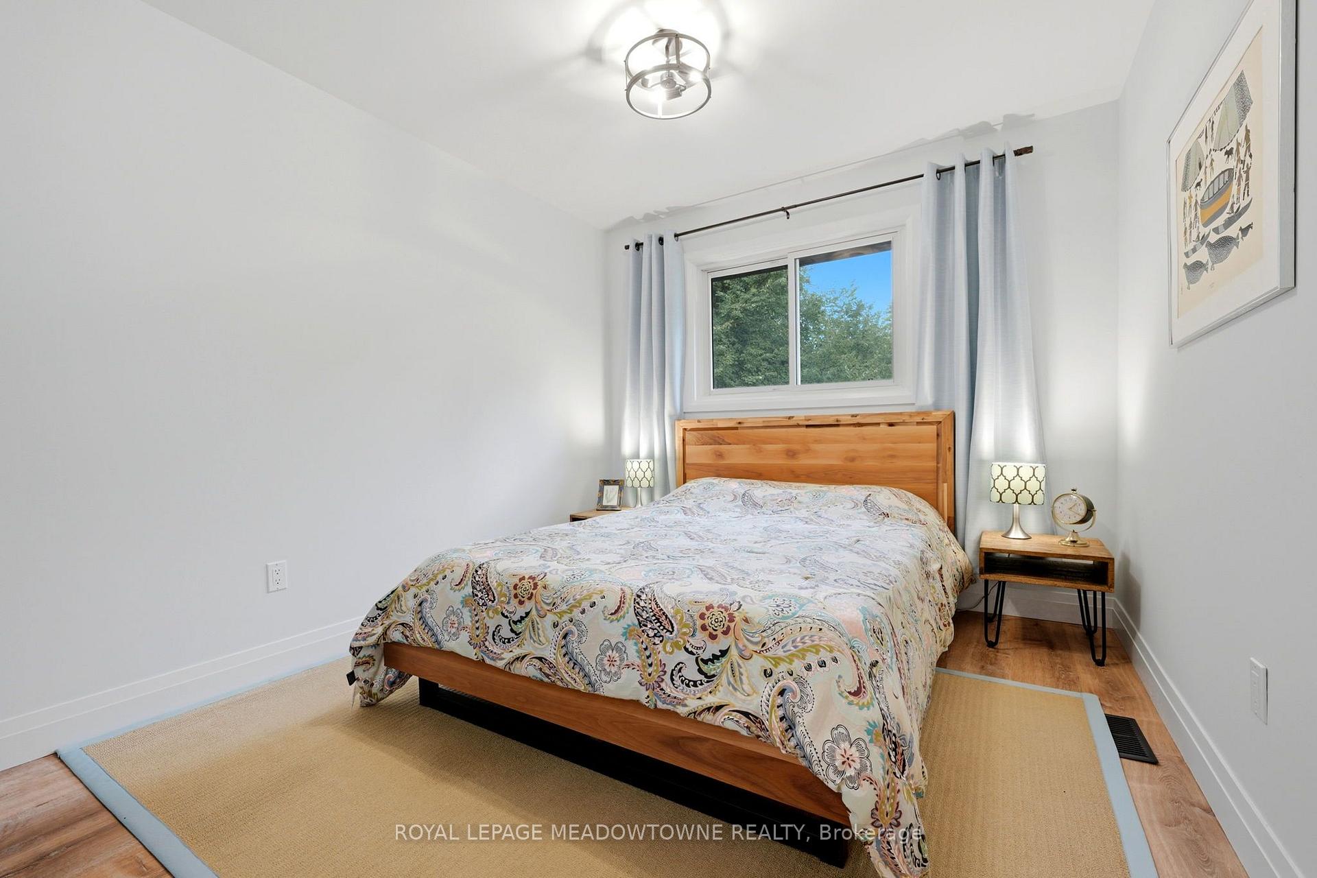 Photo 30 of 69 Lynden Circle, Halton Hills, Georgetown — HOMEH